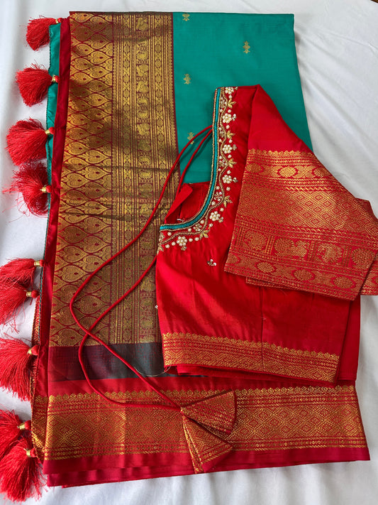 Green Red Pattu Gadwal Saree
