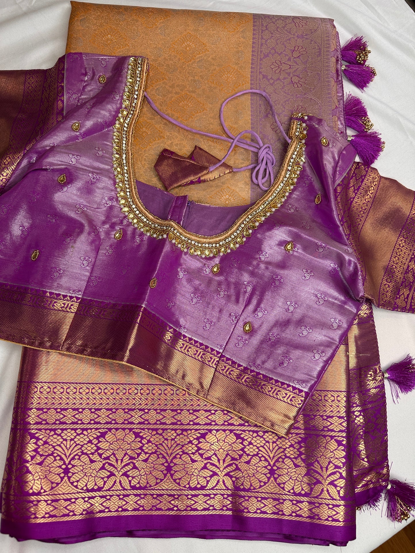 Kanchi Brocade Silk Pattu Gadwal Saree