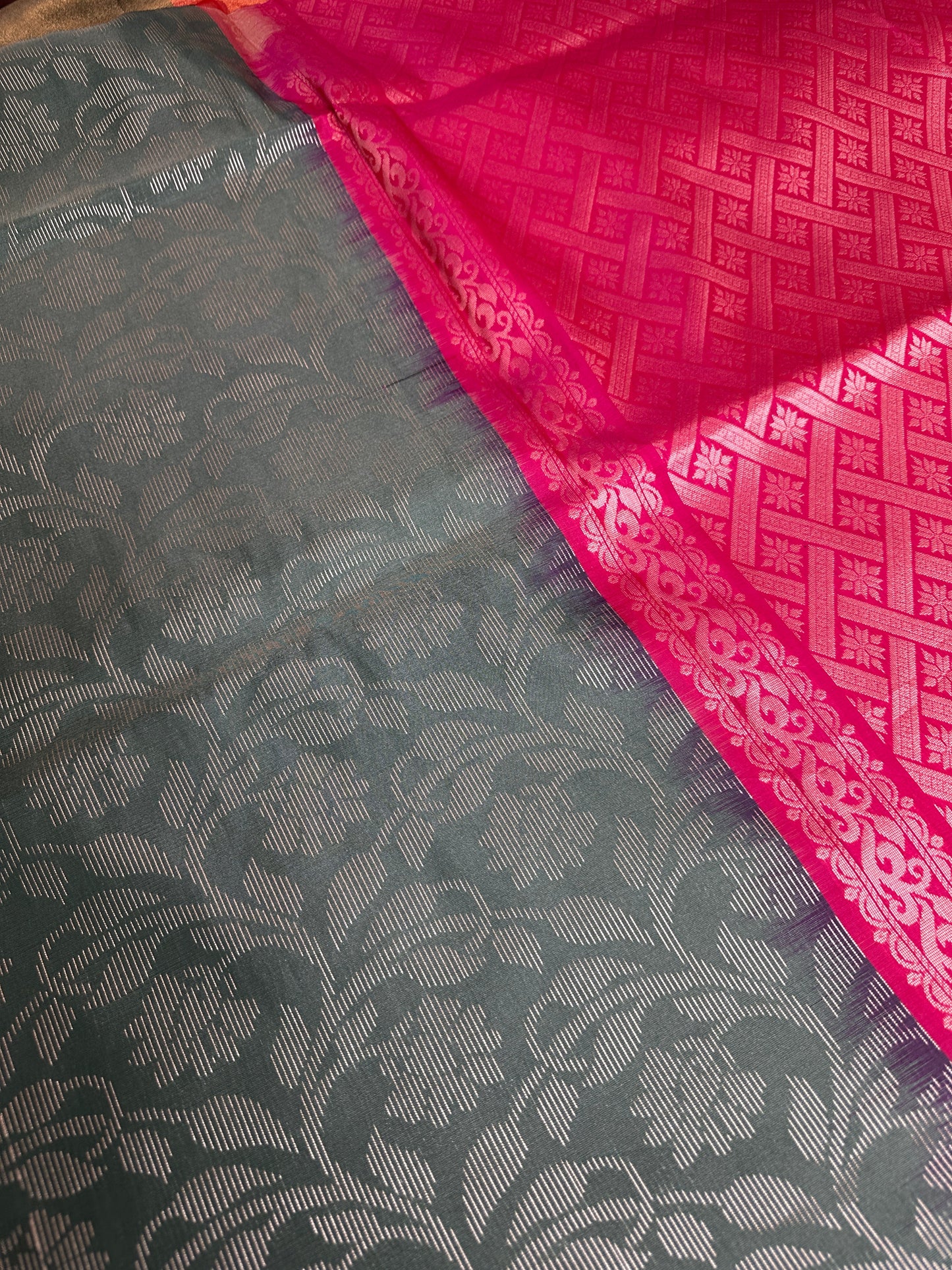 Magalgiri Soft Silk Saree