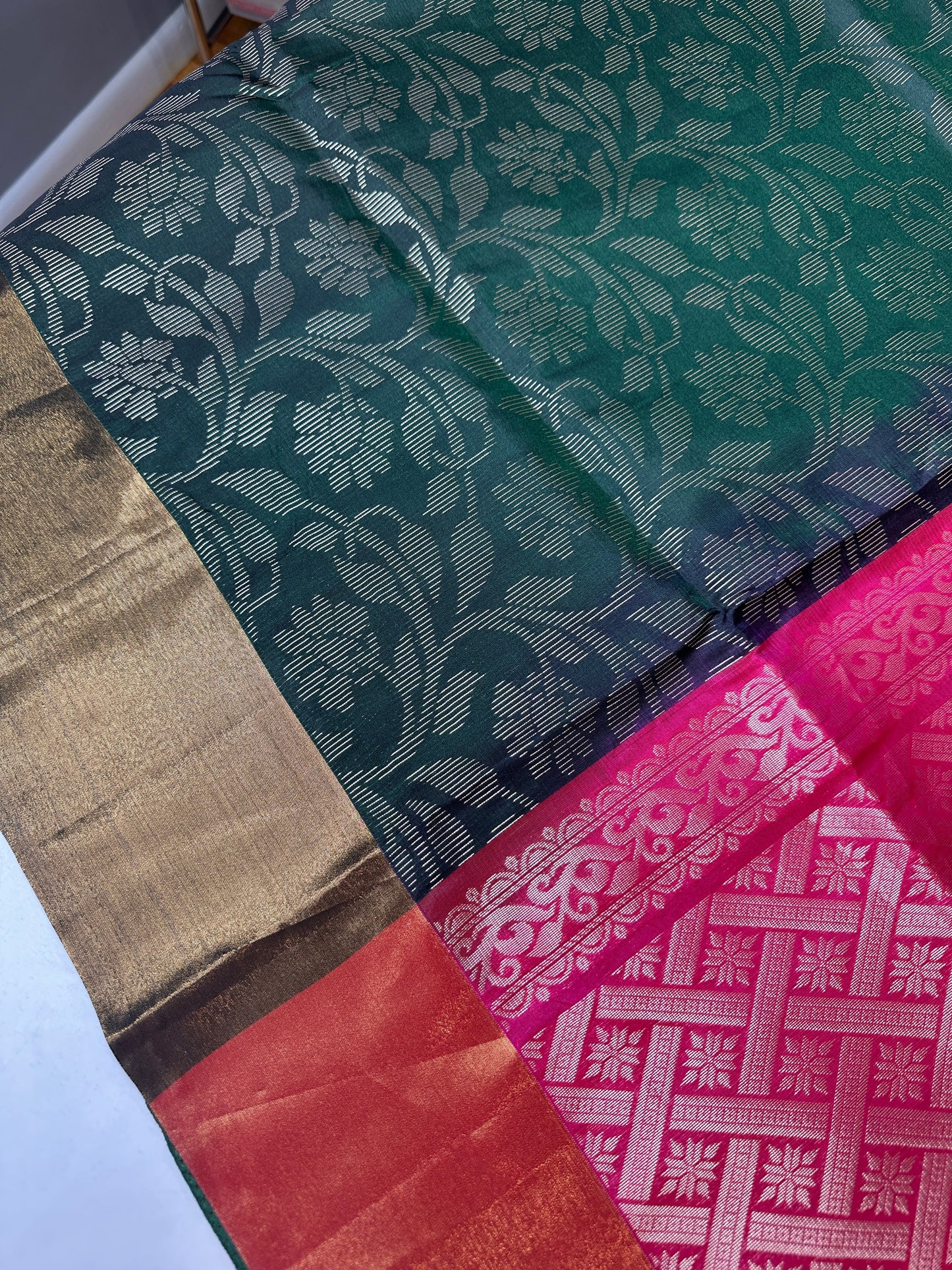 Magalgiri Soft Silk Saree