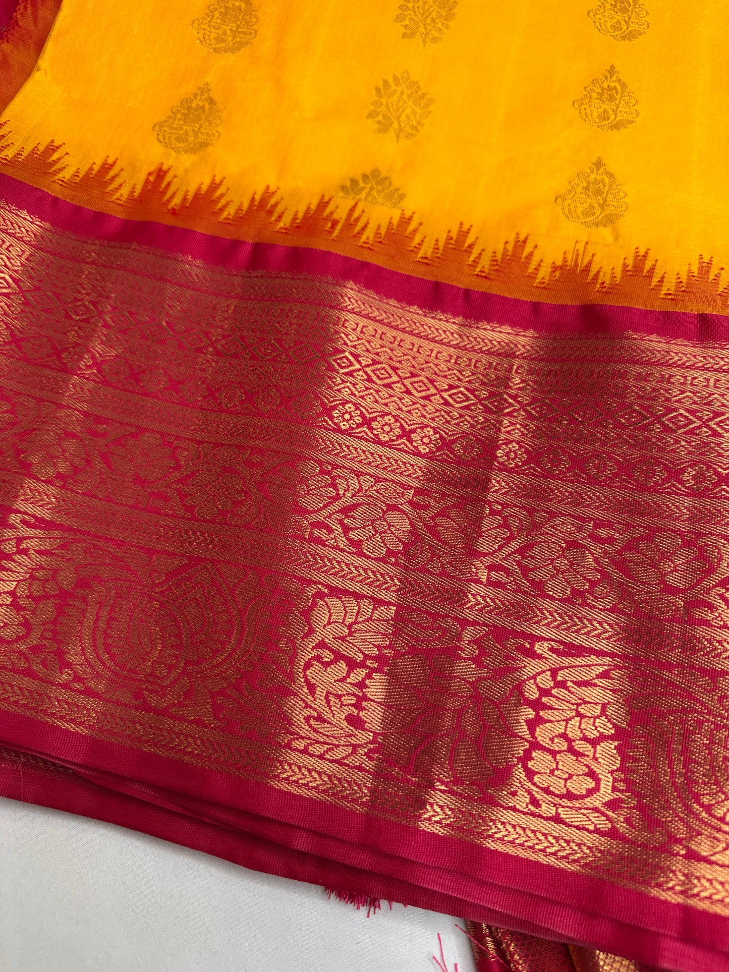 Yellow Pink Pure Silk Pattu Gadwal Saree