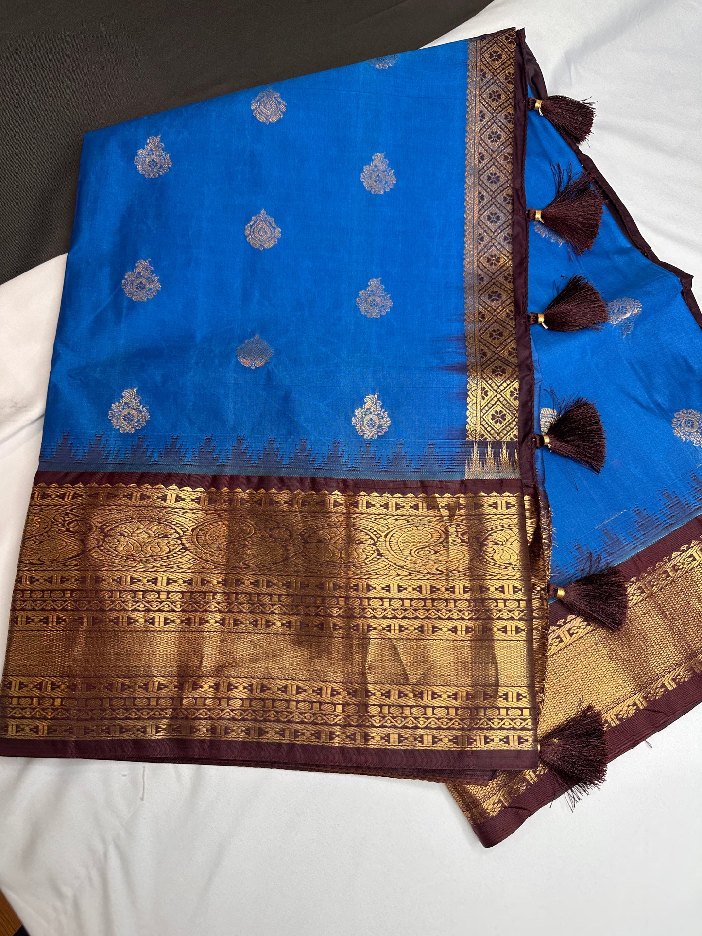 Blue Brown Pure Silk Pattu Gadwal Saree