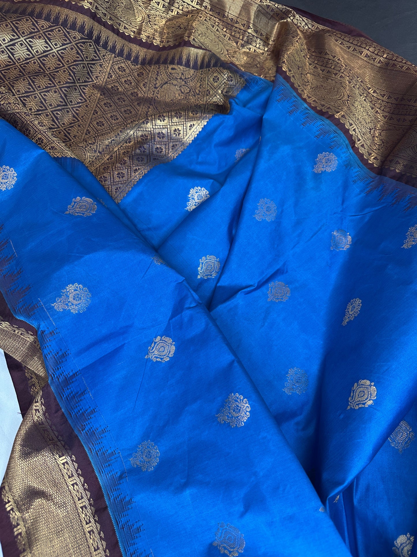 Blue Brown Pure Silk Pattu Gadwal Saree