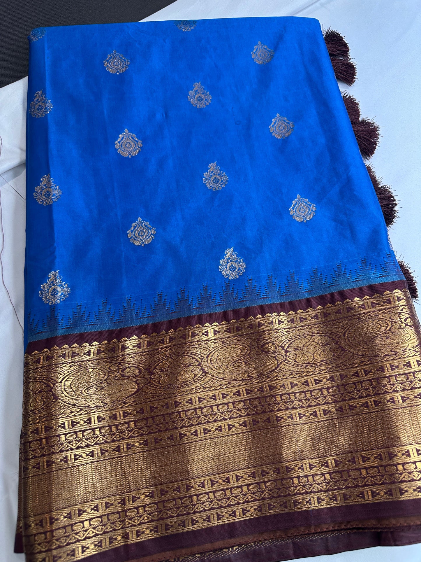 Blue Brown Pure Silk Pattu Gadwal Saree