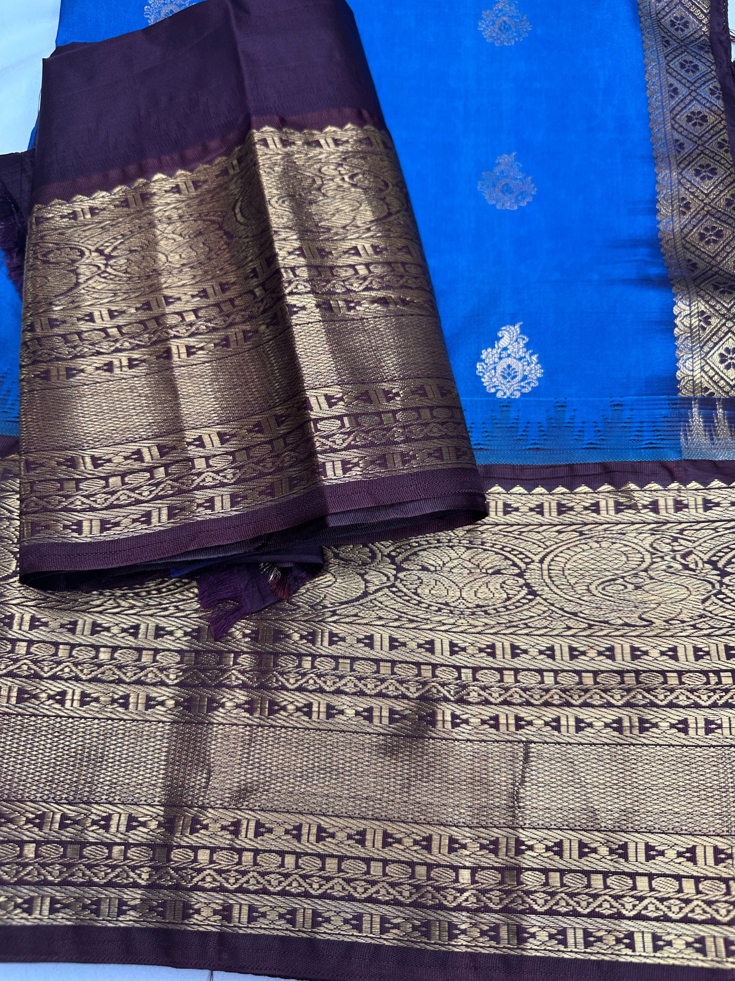 Blue Brown Pure Silk Pattu Gadwal Saree
