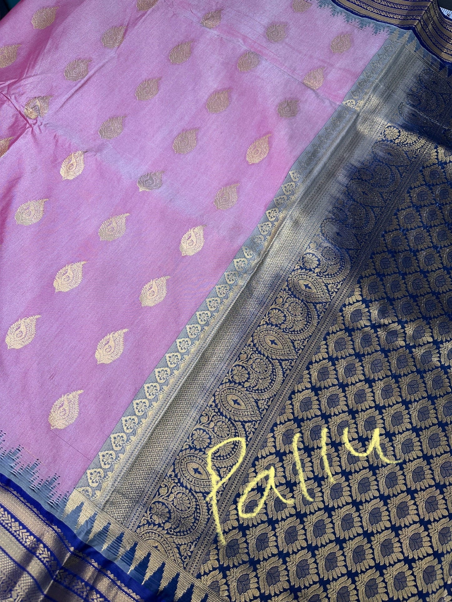 Pink Blue Pure Silk Pattu Gadwal Saree