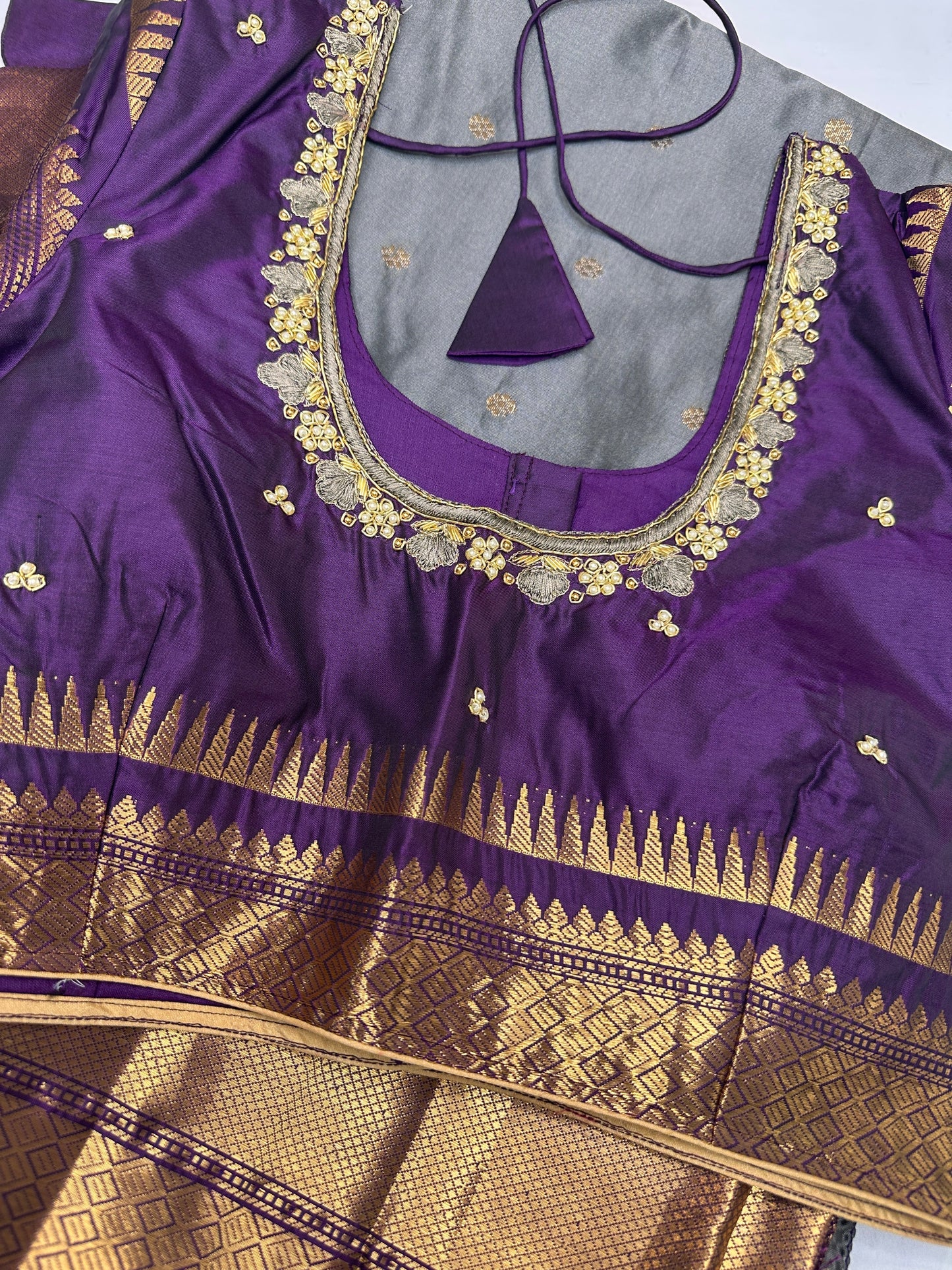 Gray Purple Semi Silk Pattu Gadwal Saree