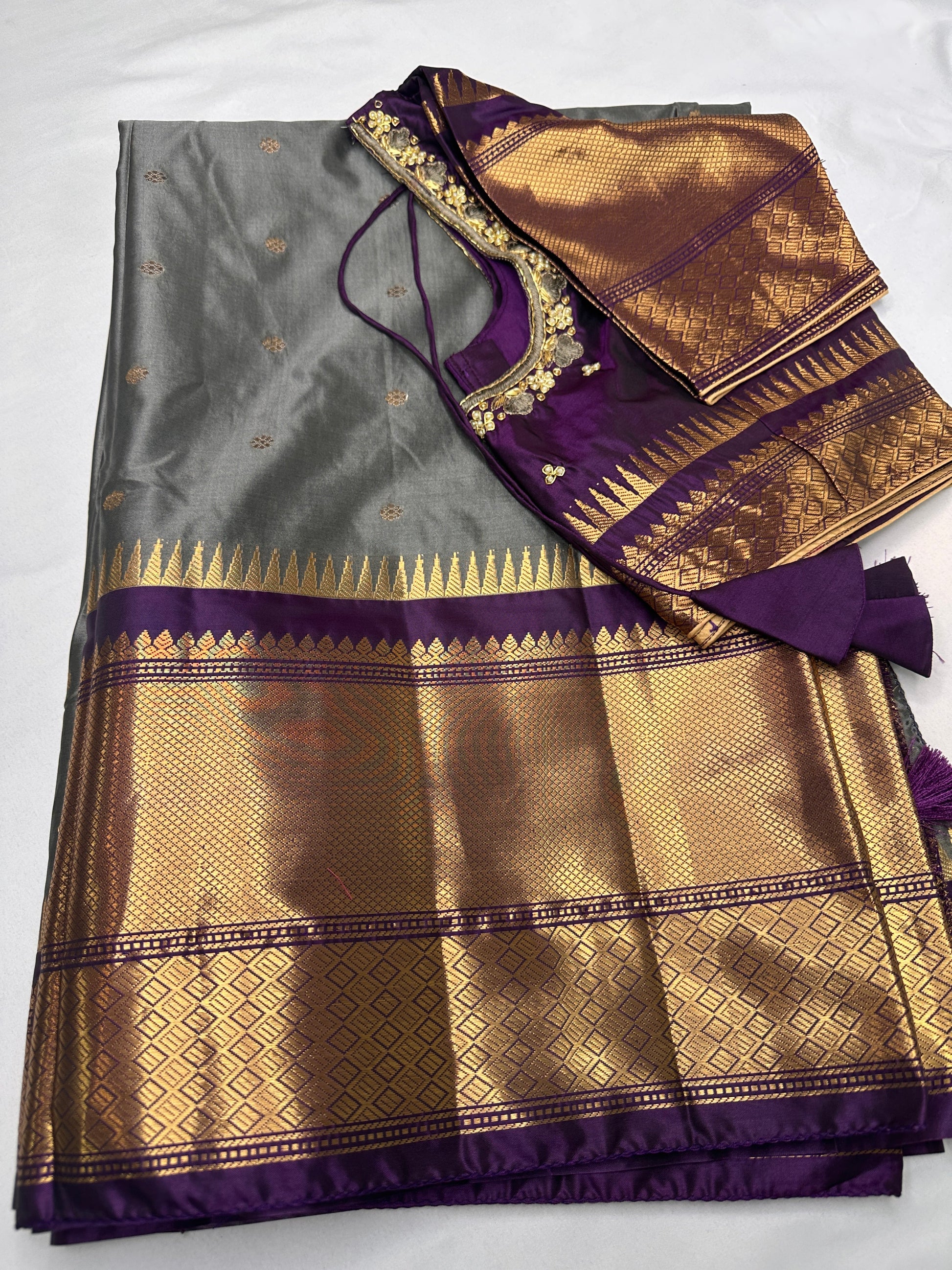 Gray Purple Semi Silk Pattu Gadwal Saree