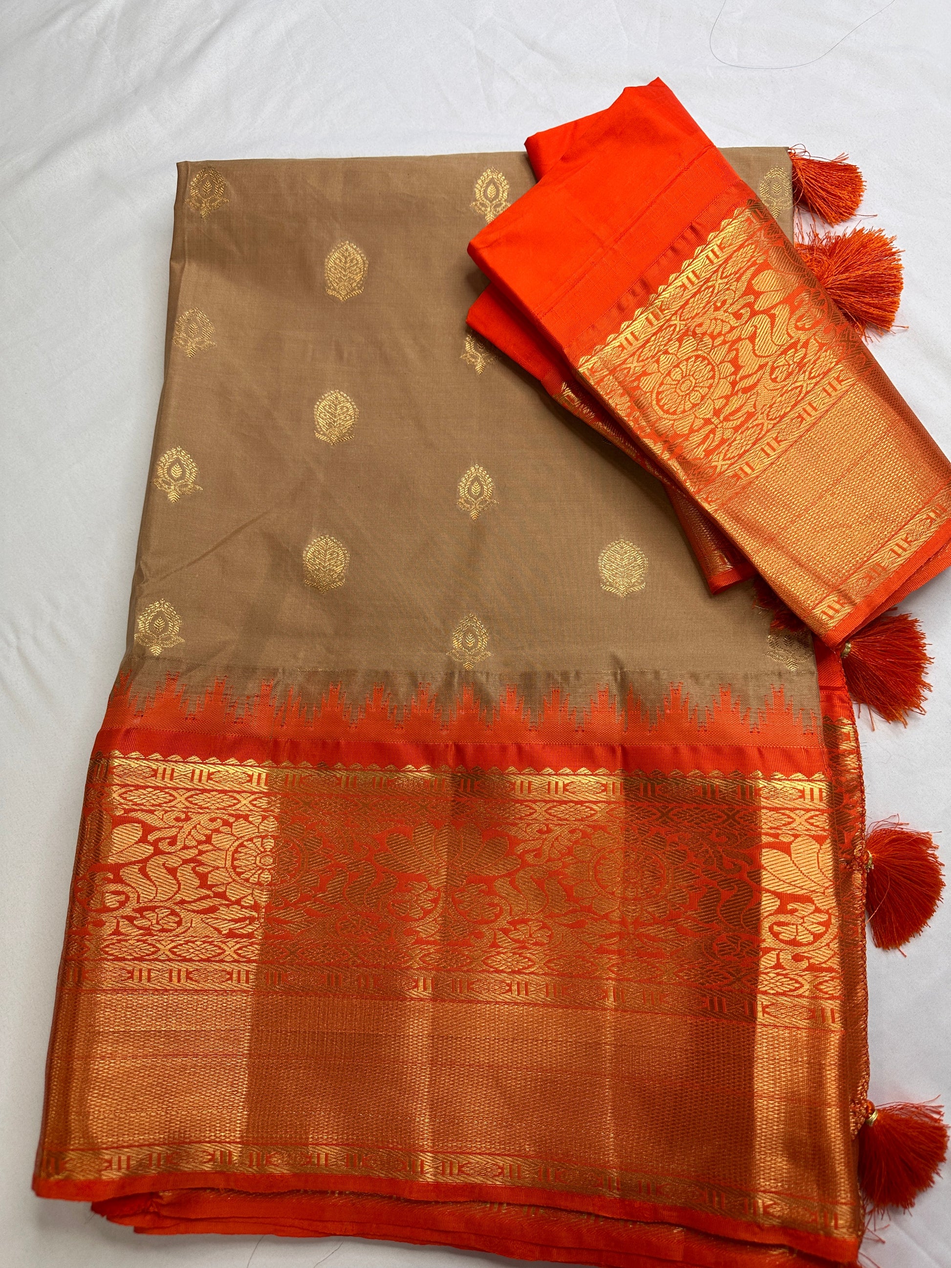 Pattu Gadwal Pure Silk Beige Orange Saree