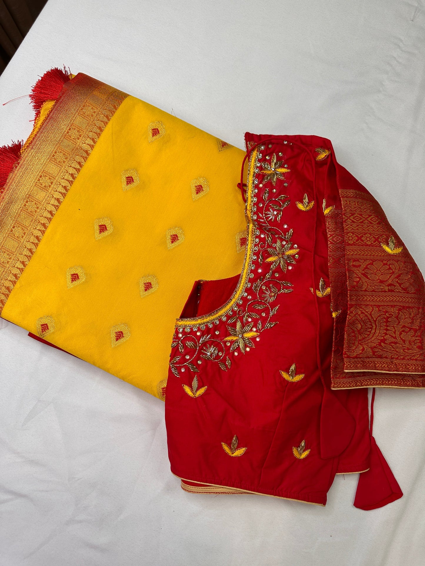 Yellow Red Semi Silk Pattu Gadwal Saree