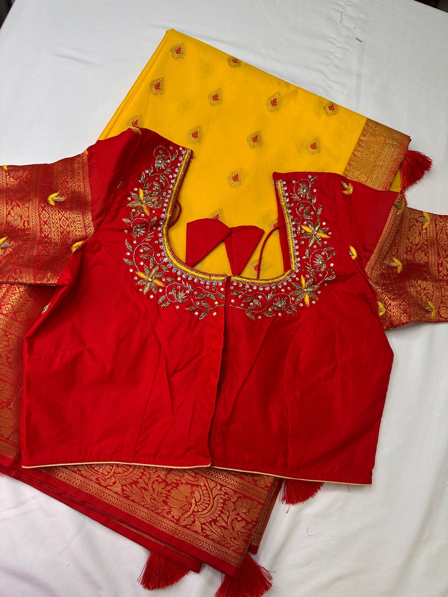 Yellow Red Semi Silk Pattu Gadwal Saree