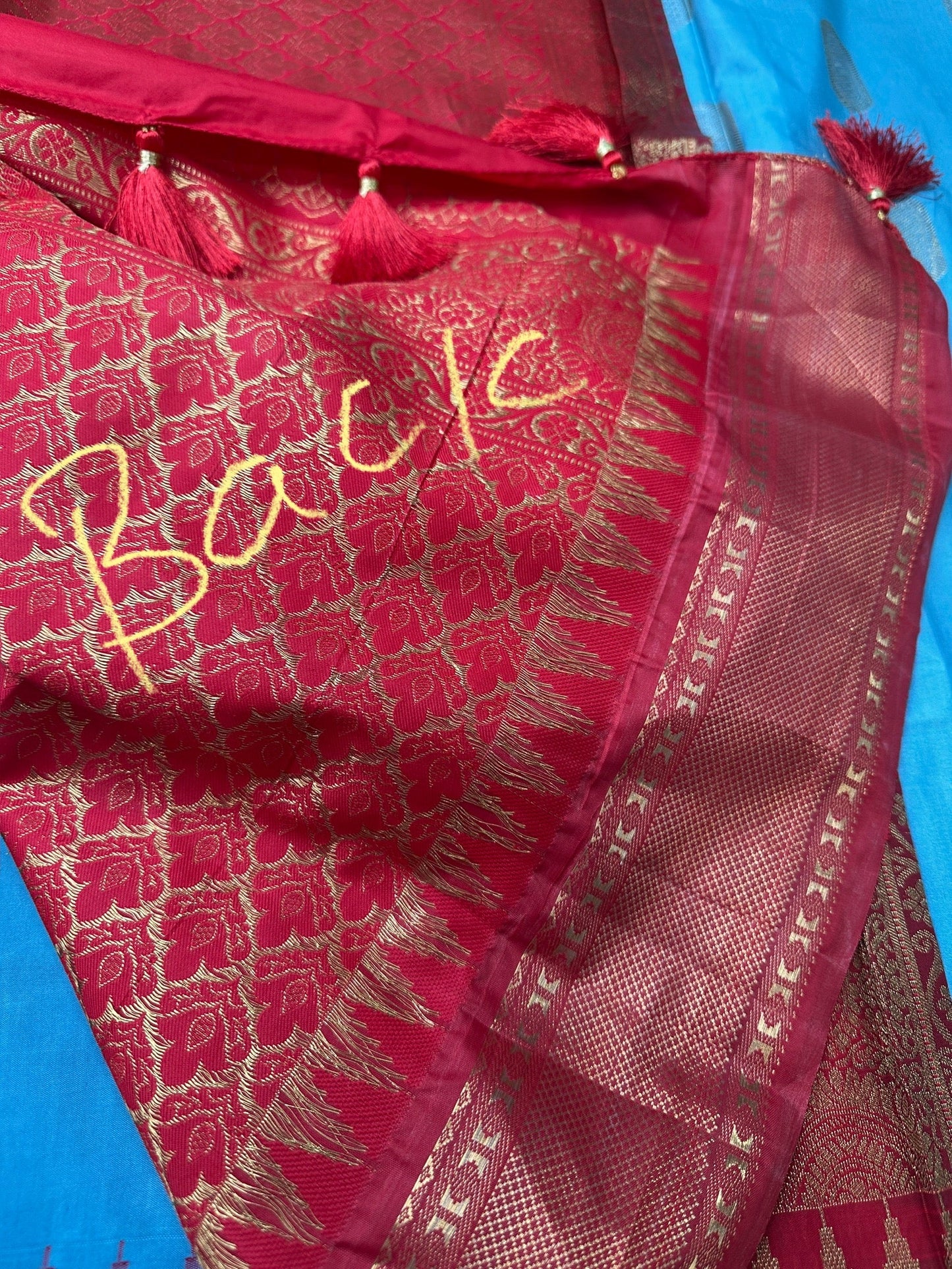 Blue Red Semi Silk Pattu Gadwal Saree