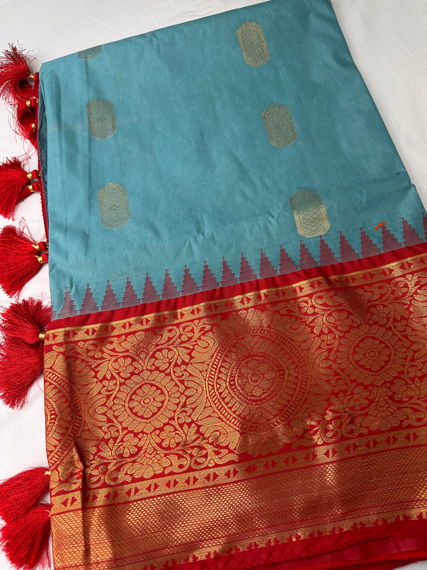 Blue Red Semi Silk Pattu Gadwal Saree