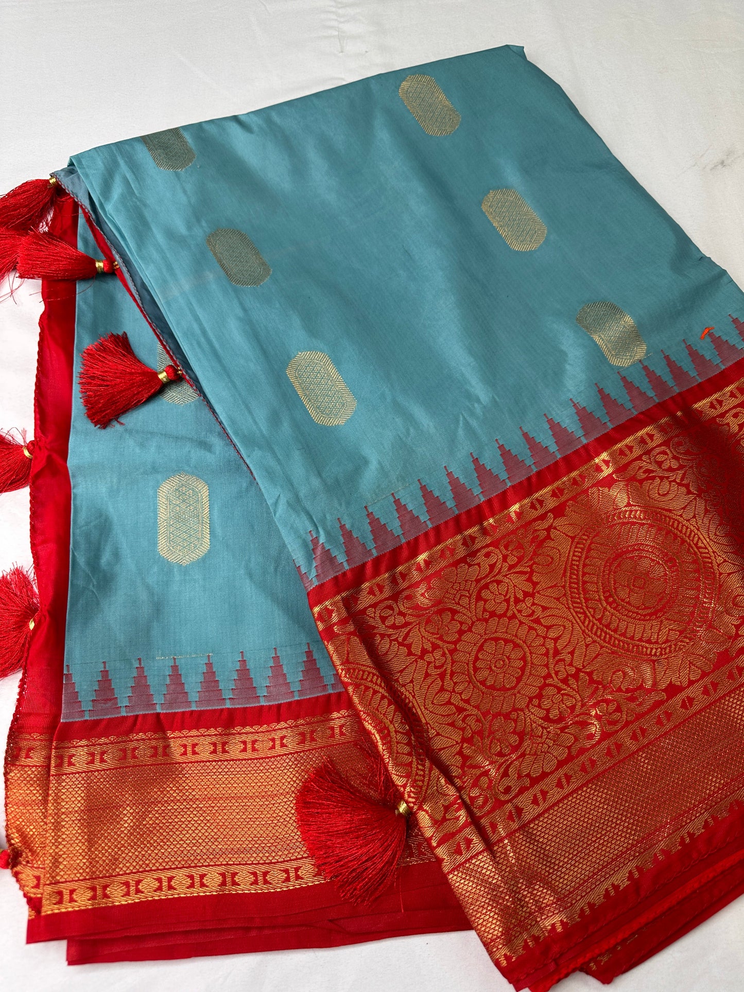 Blue Red Semi Silk Pattu Gadwal Saree