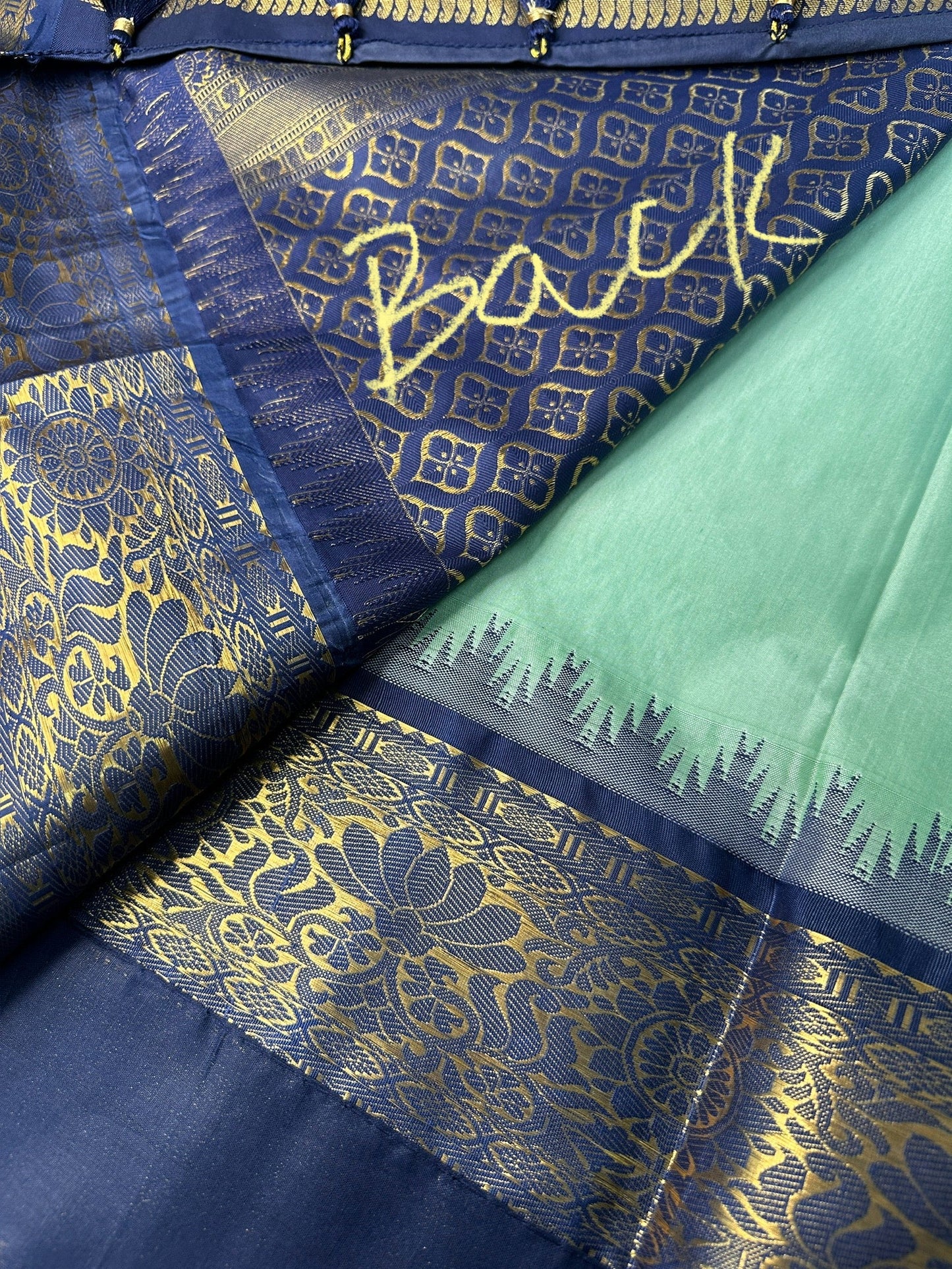Pattu Gadwal Silk Light Weight Blue Saree