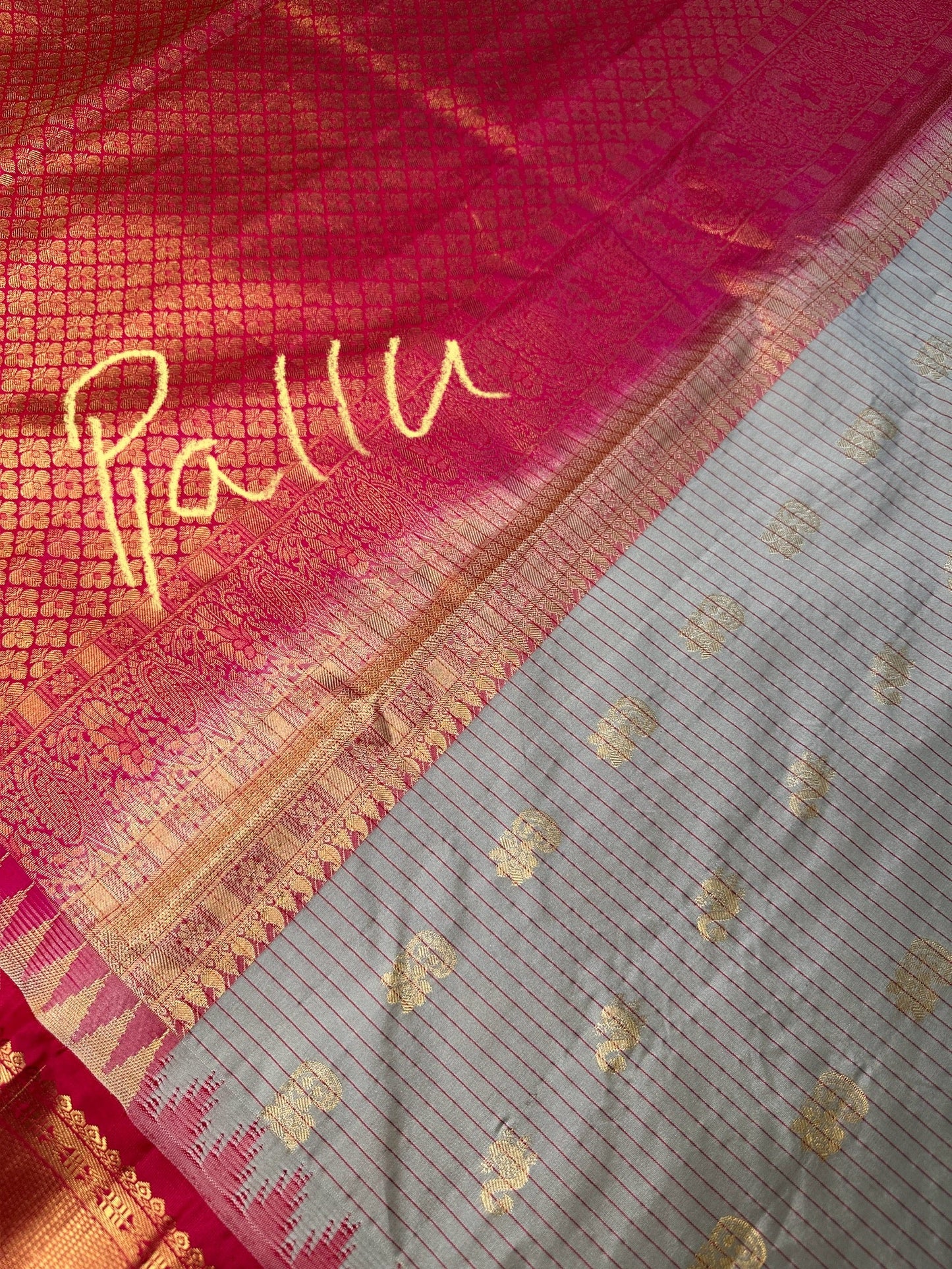 Cream Pink Pure Silk Pattu Gadwal Saree