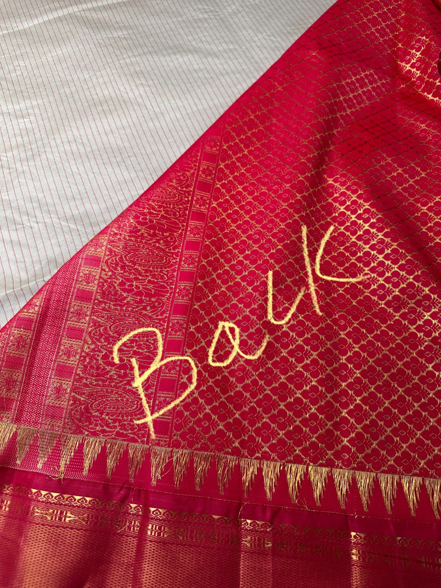 Cream Pink Pure Silk Pattu Gadwal Saree