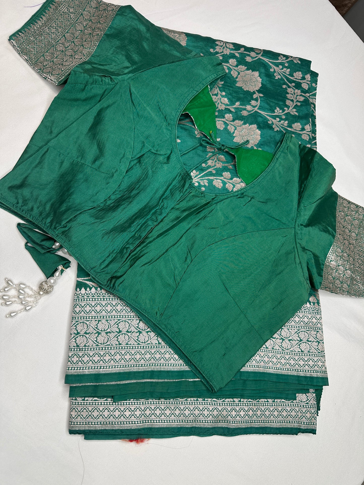 Silver Jaal Silk Green Banarsi Saree
