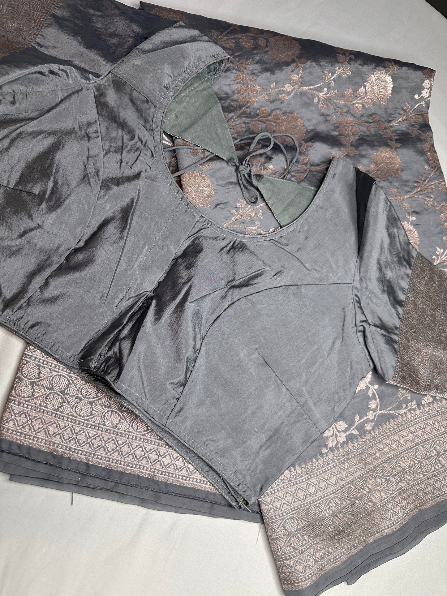 Silver Jaal Silk Grey Banarsi Saree