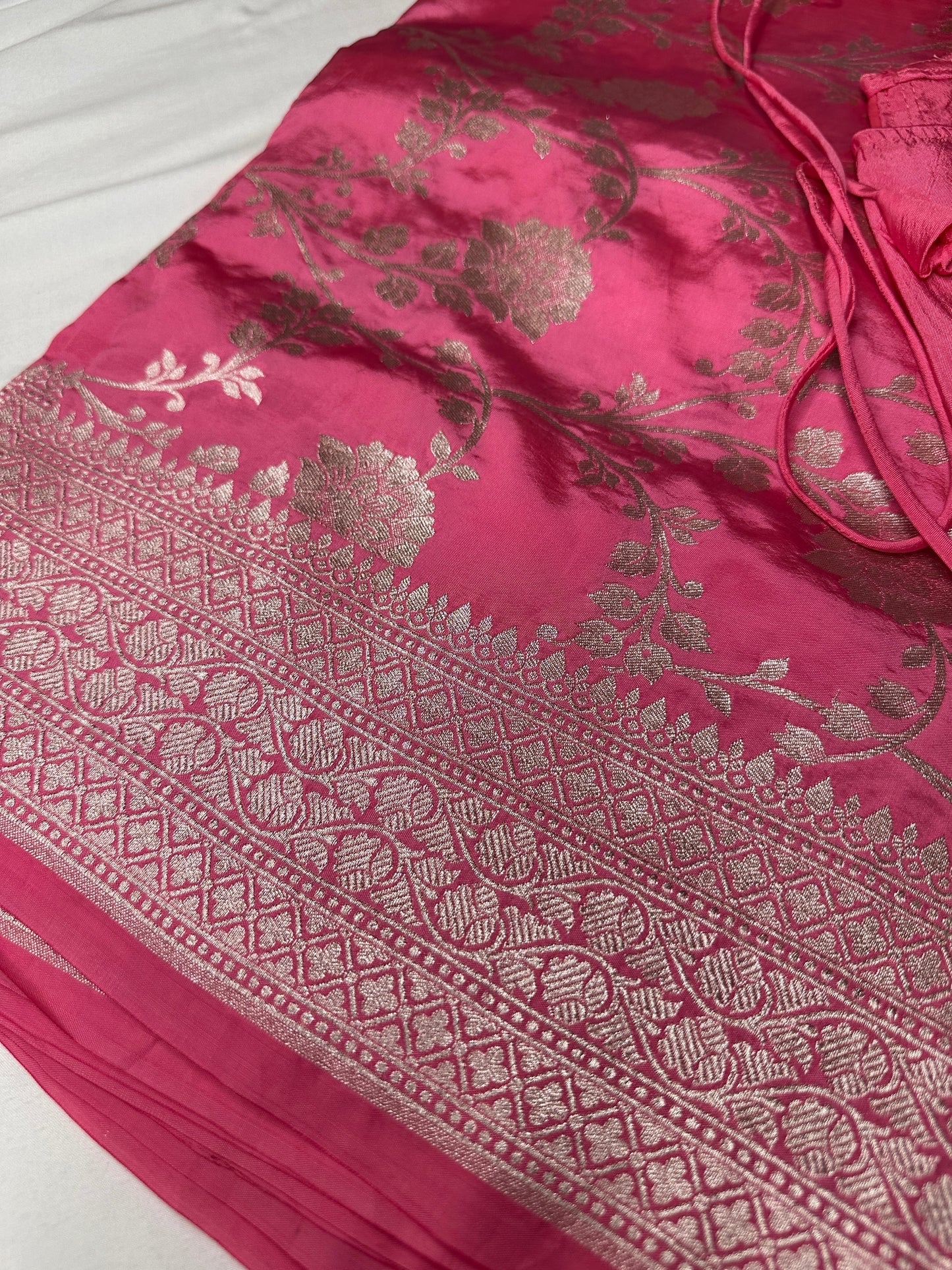 Silver Jaal Silk Pink Banarsi Saree