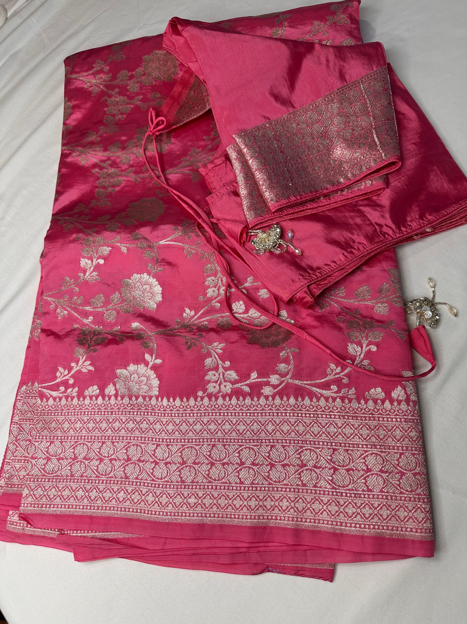 Silver Jaal Silk Pink Banarsi Saree