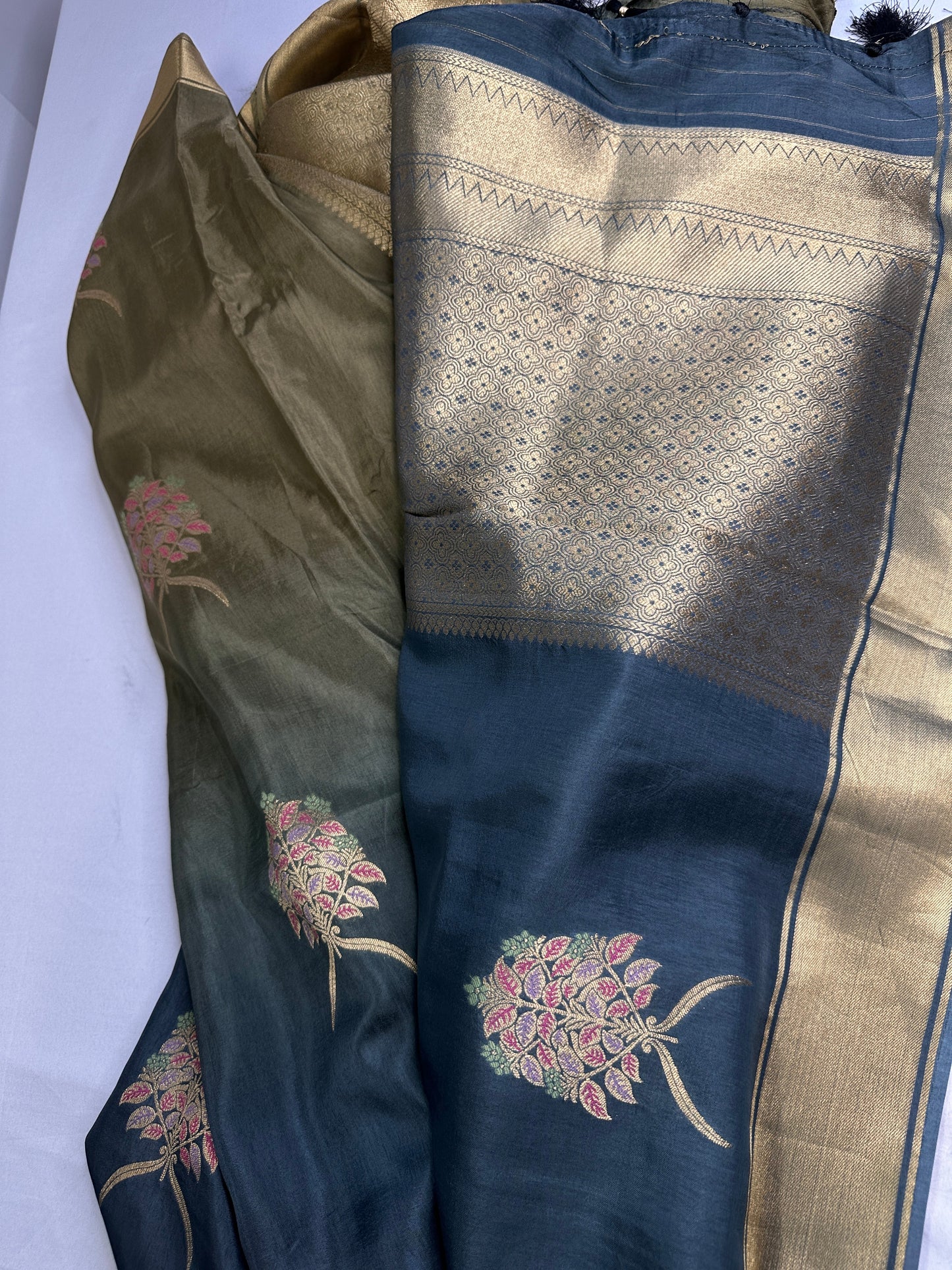 Raw Mango Pure Silk Green Saree