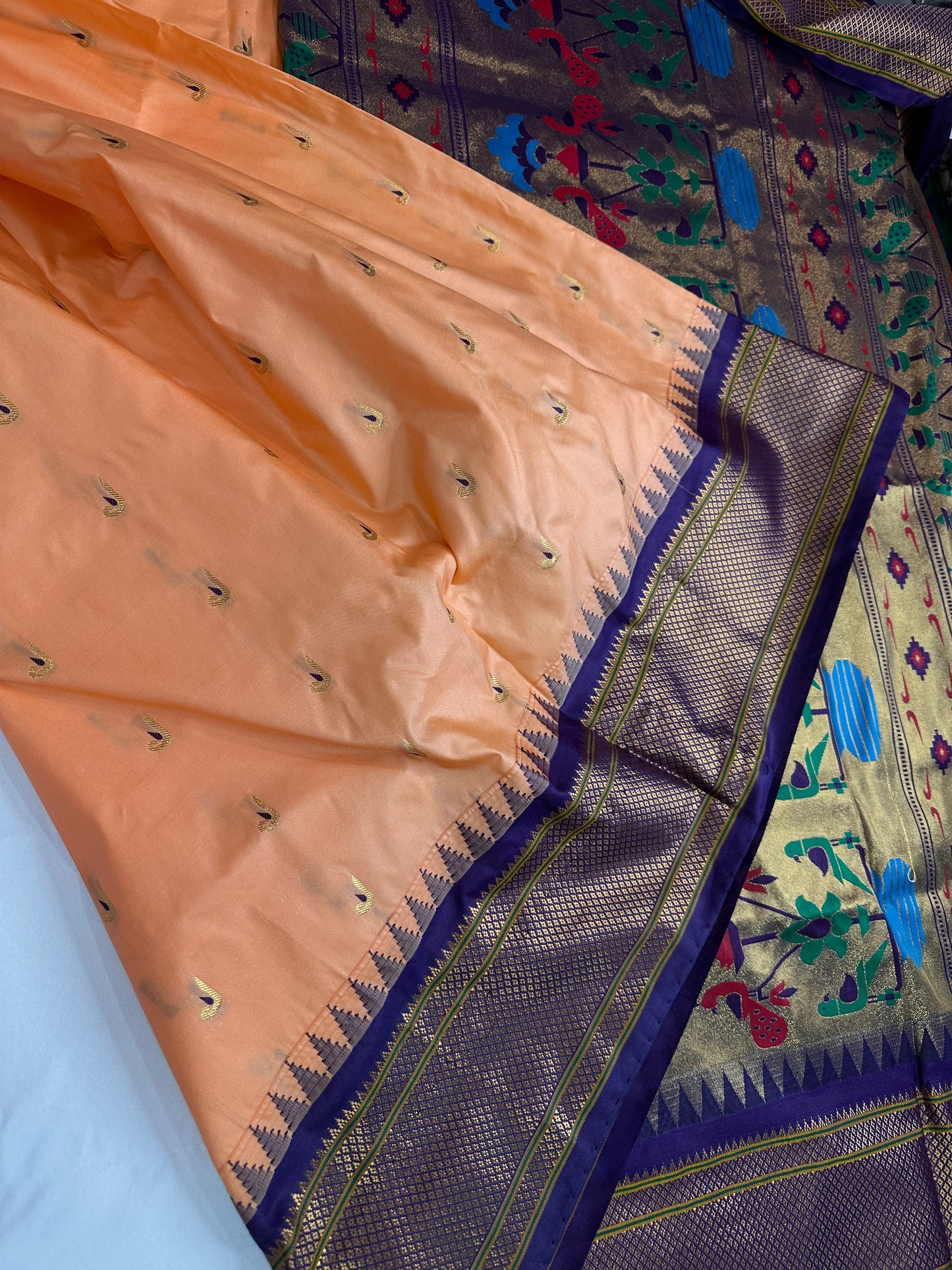Semi Gadwal  Silk Paithani Cream Red Saree