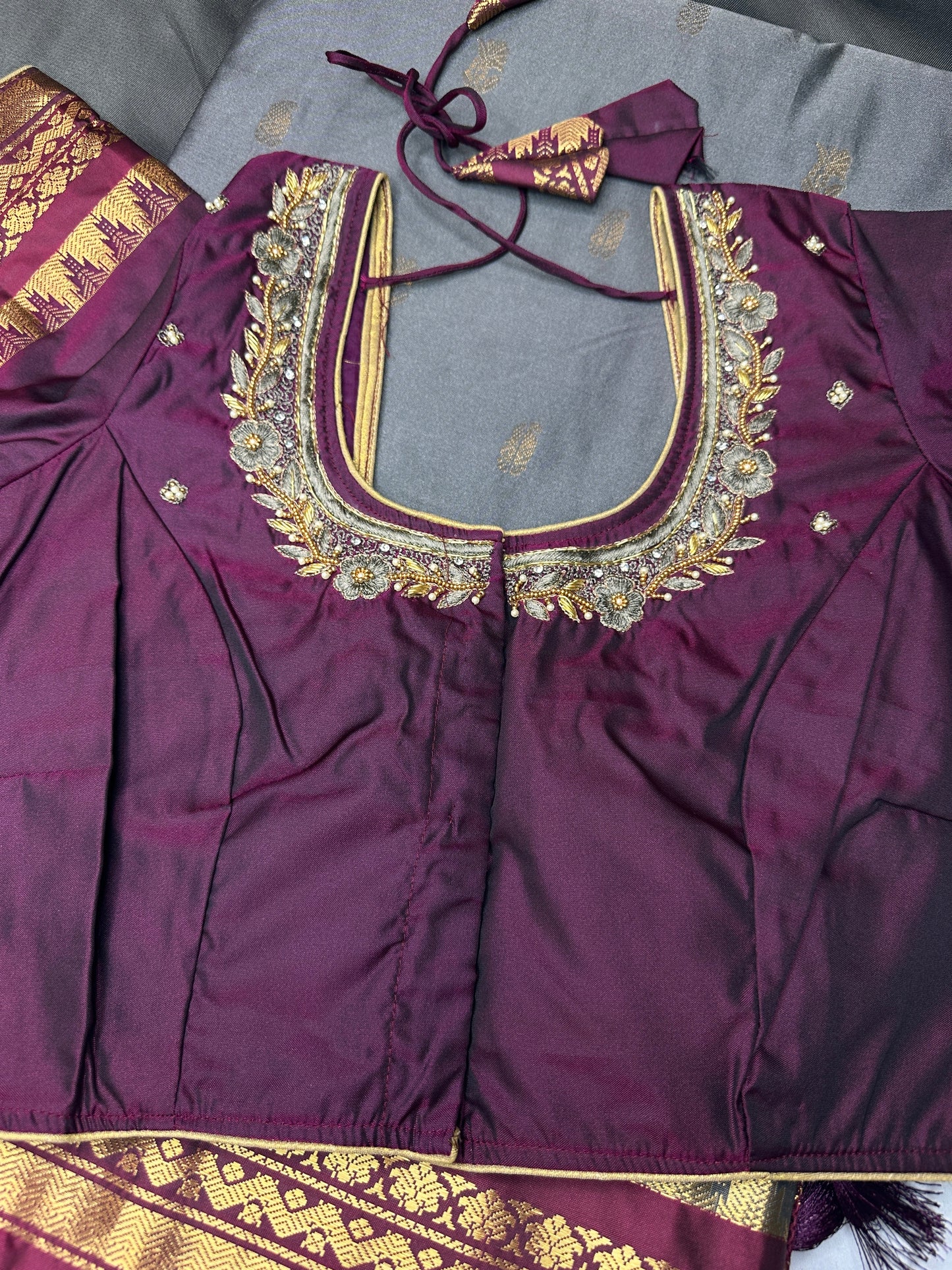 Gadwal Semi Silk Grey Maroon Small Border Saree