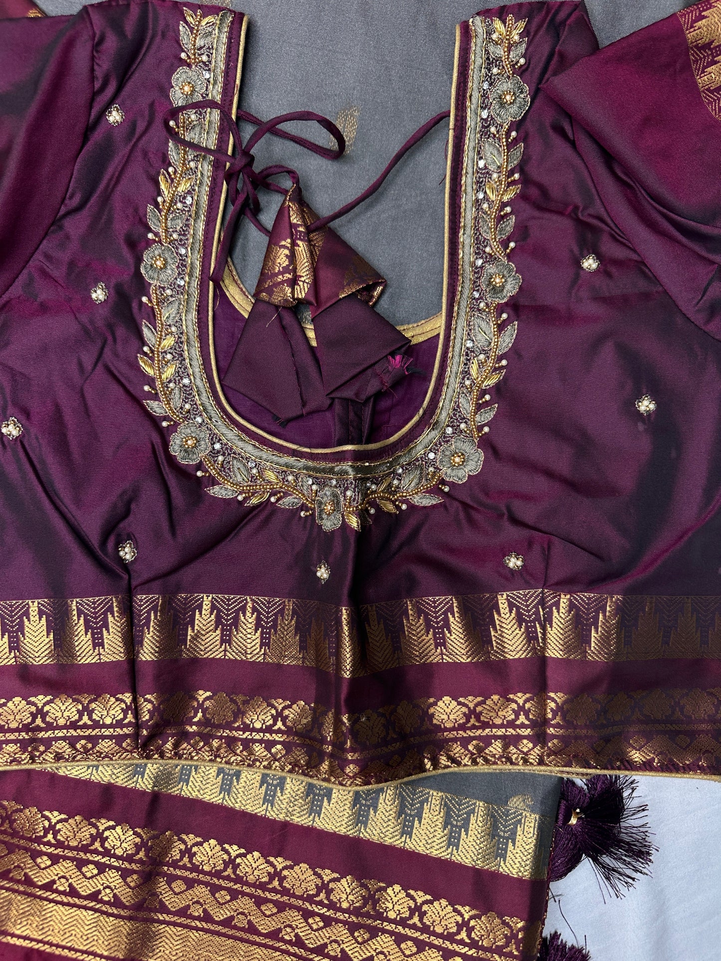 Gadwal Semi Silk Grey Maroon Small Border Saree