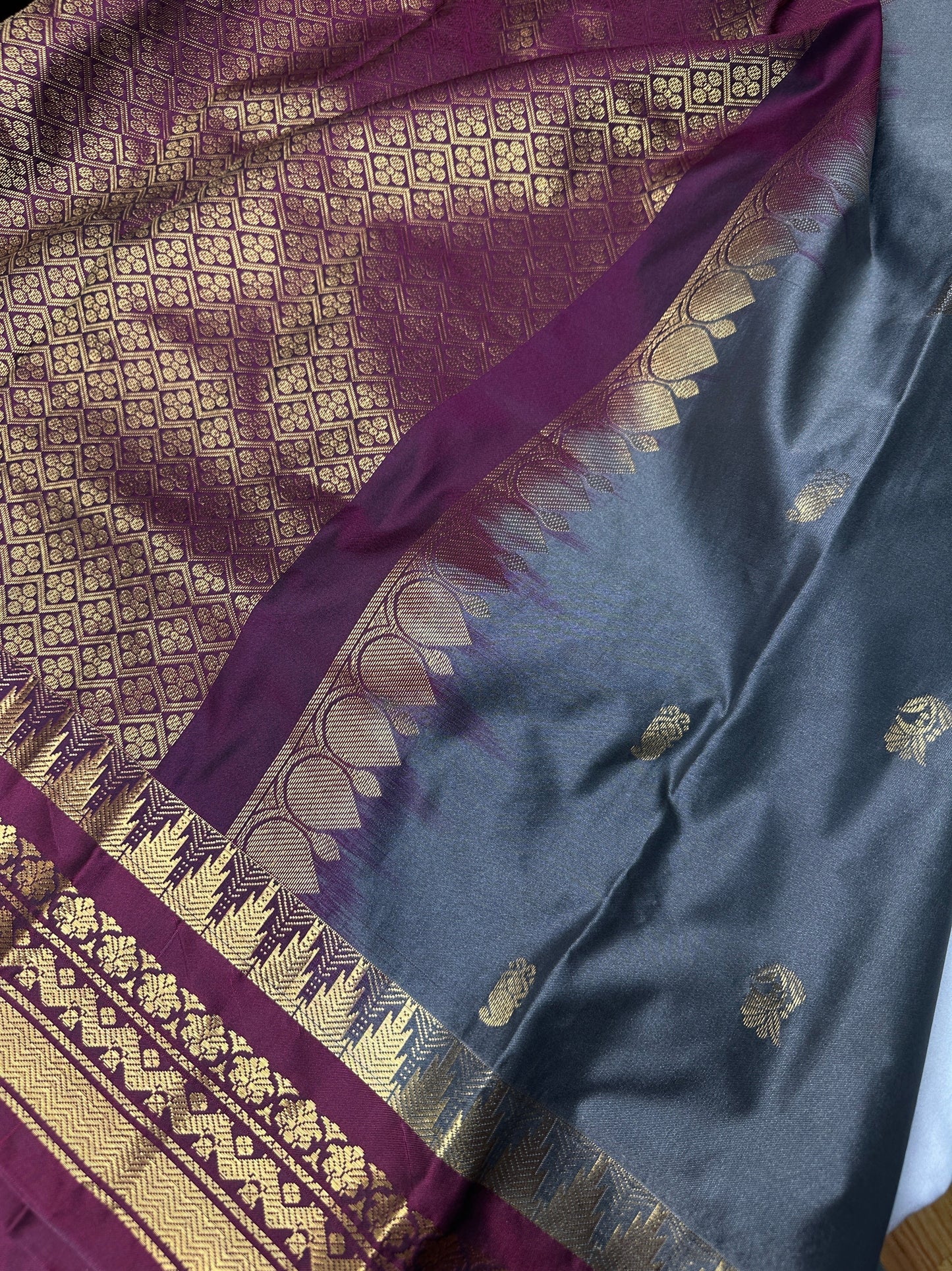 Gadwal Semi Silk Grey Maroon Small Border Saree