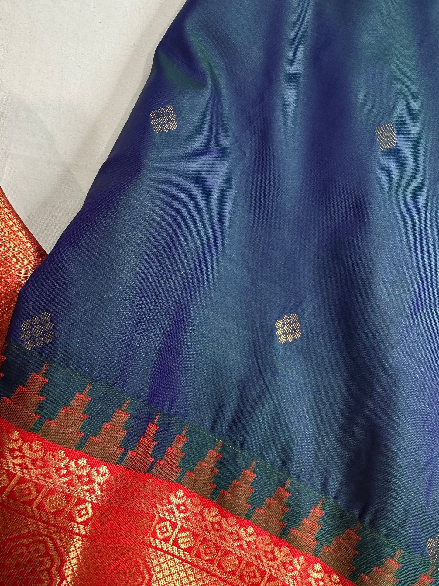 Gadwal Peacock Green Red Saree