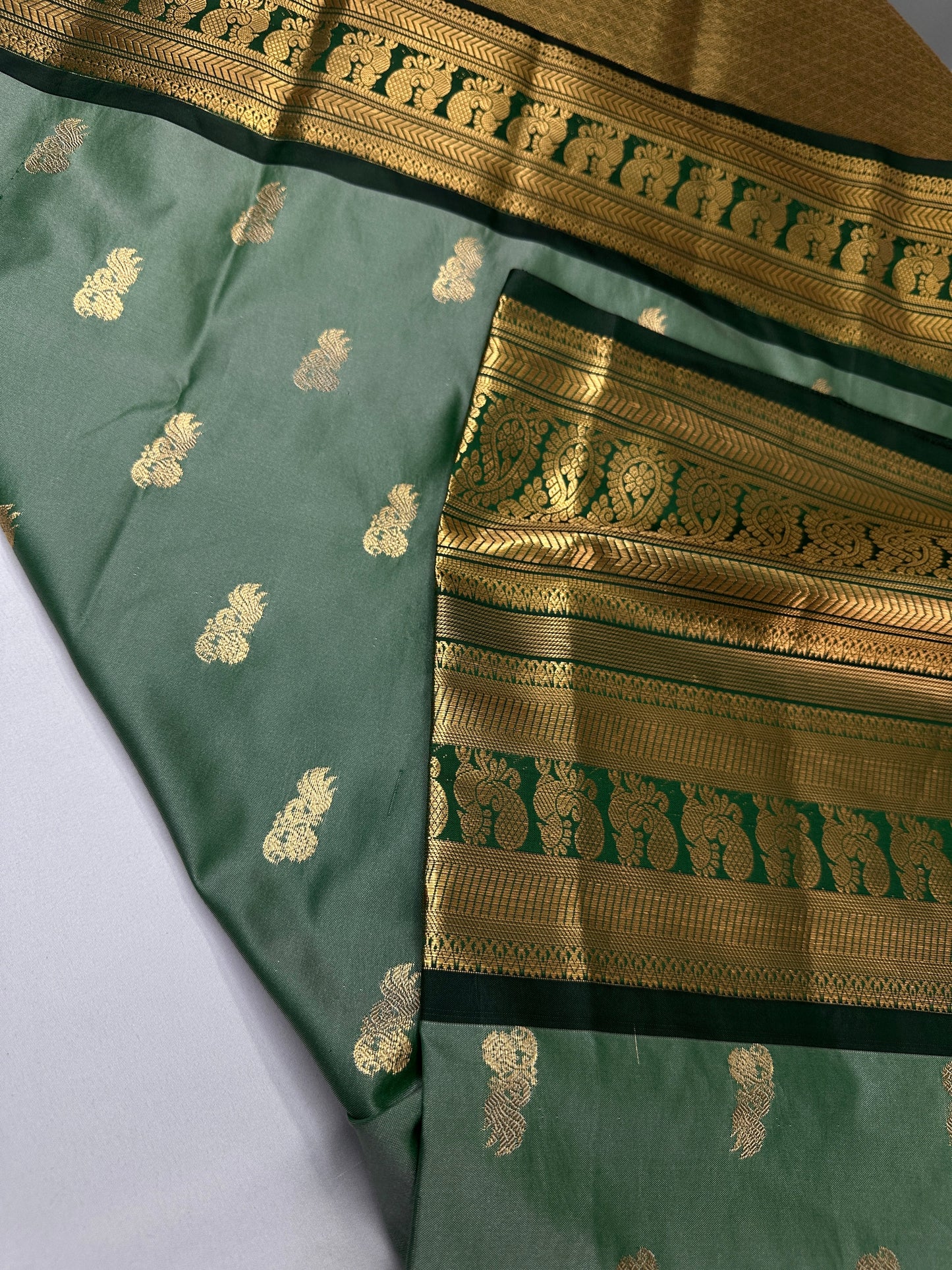Mangalgiri Pattu Green Soft Silk Saree