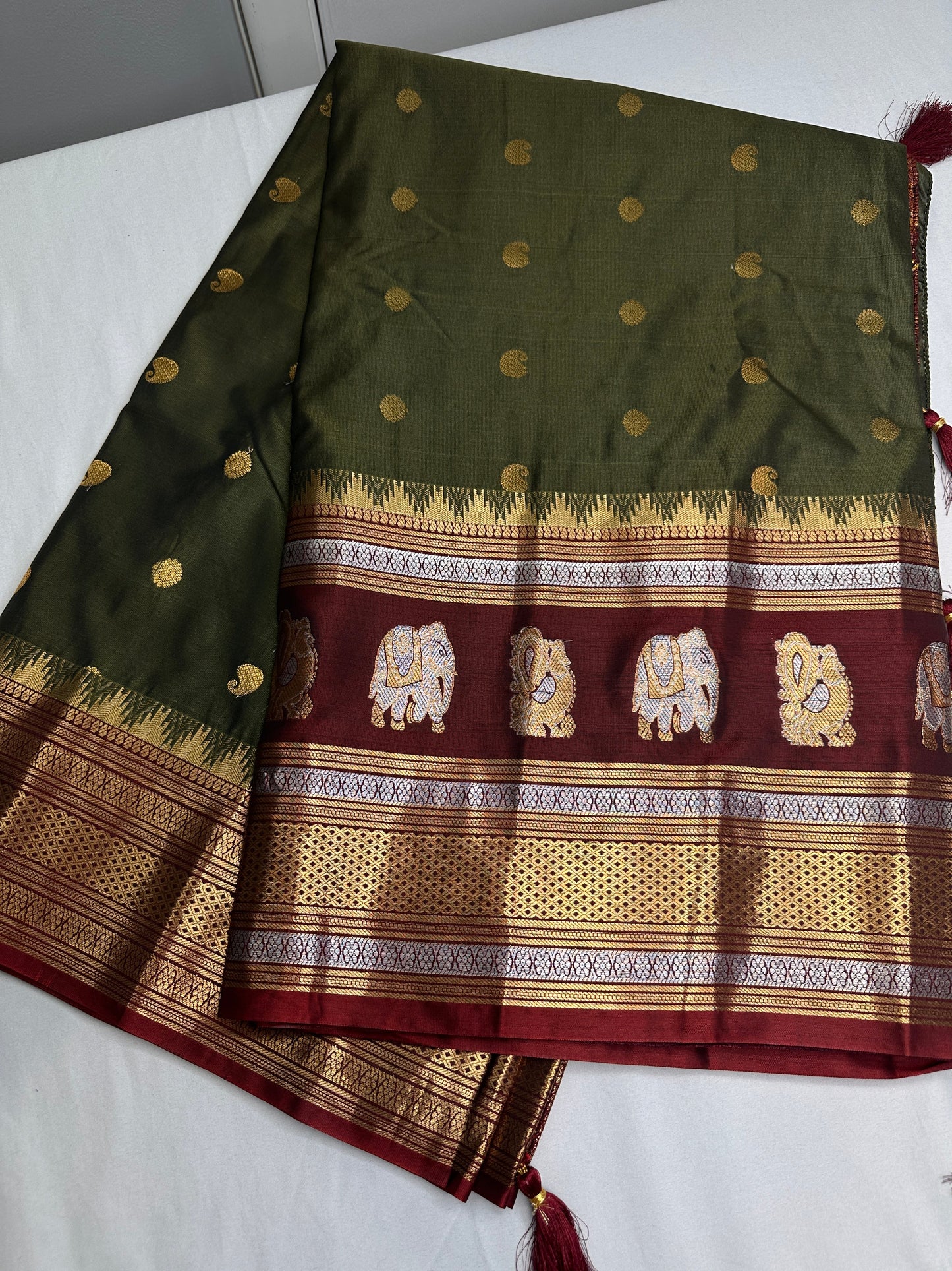 Mangalgiri Pattu Green Red Soft Silk Saree