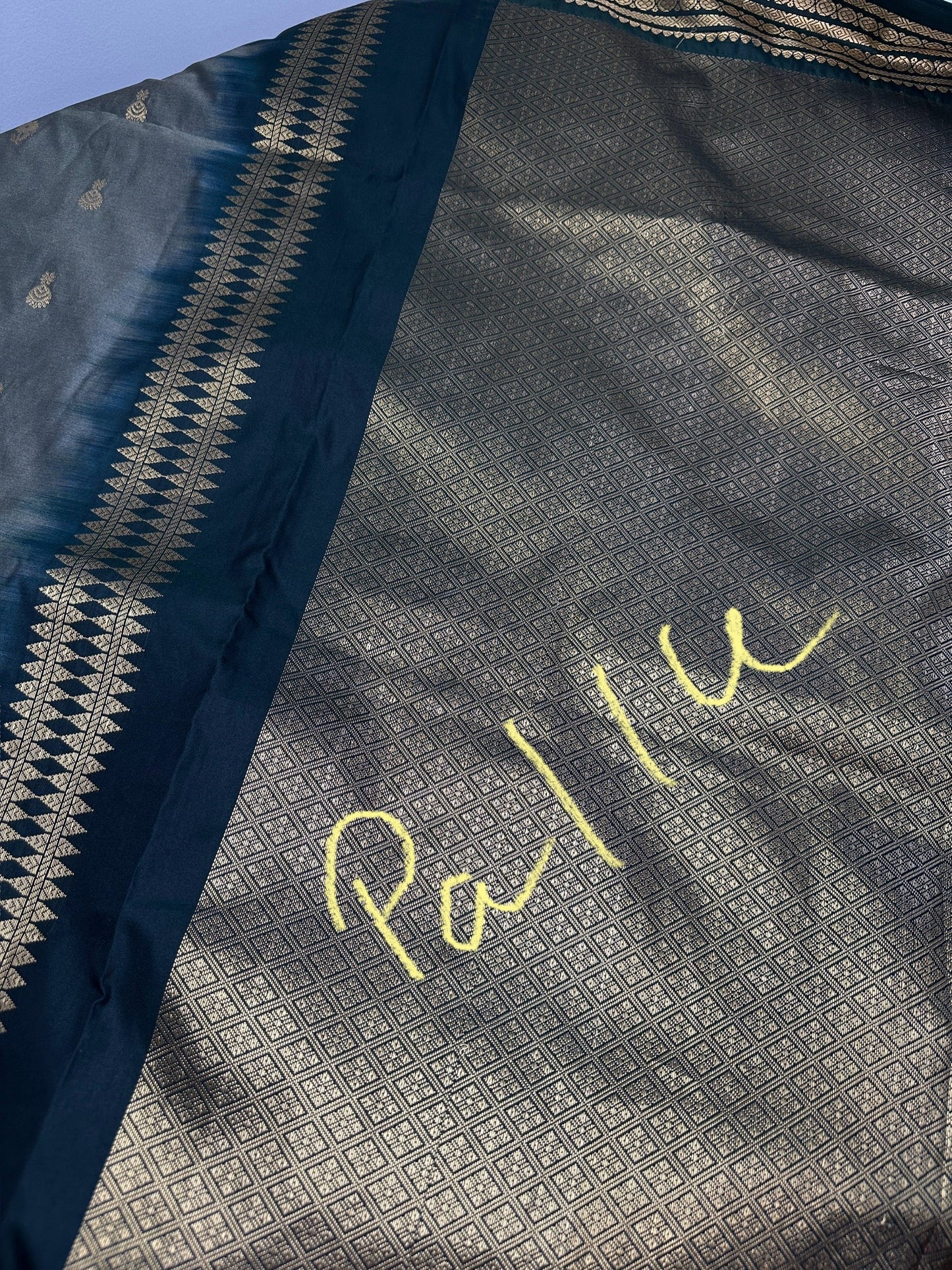 Mangalgiri Pattu Grey Green Soft Silk Saree