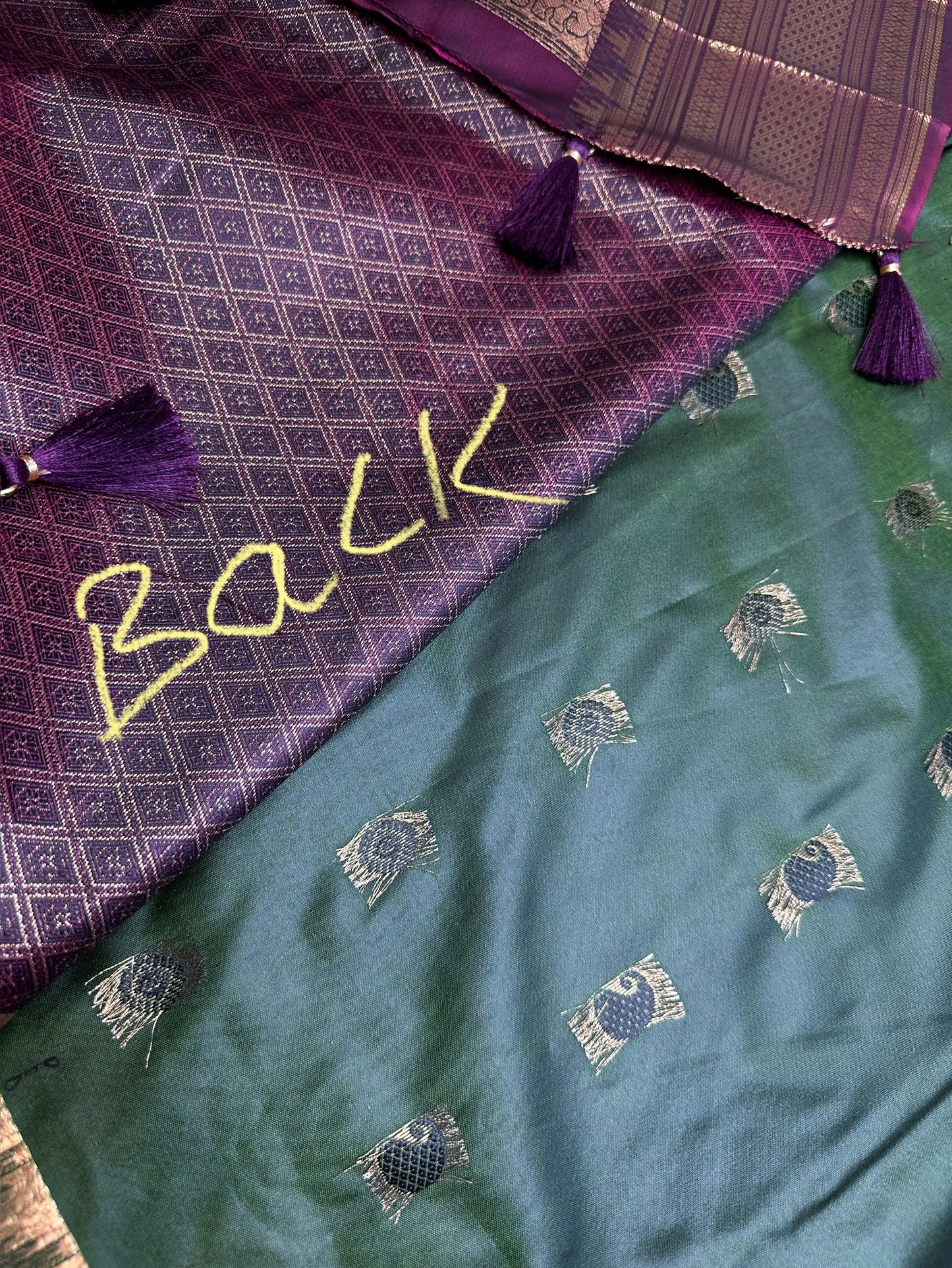 Mangalgiri Pattu Elephant Peacock Border Green Silk Saree