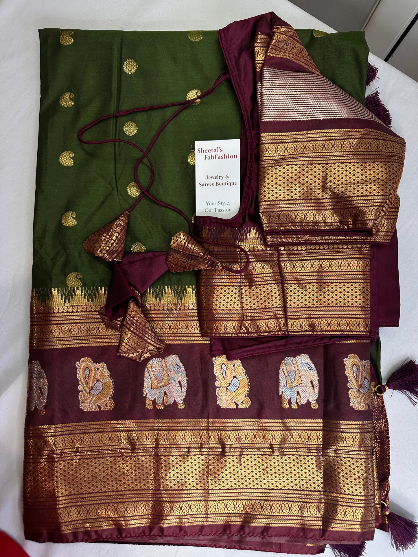 Mangalgiri Pattu Elephant Peacock Border Green Silk Saree