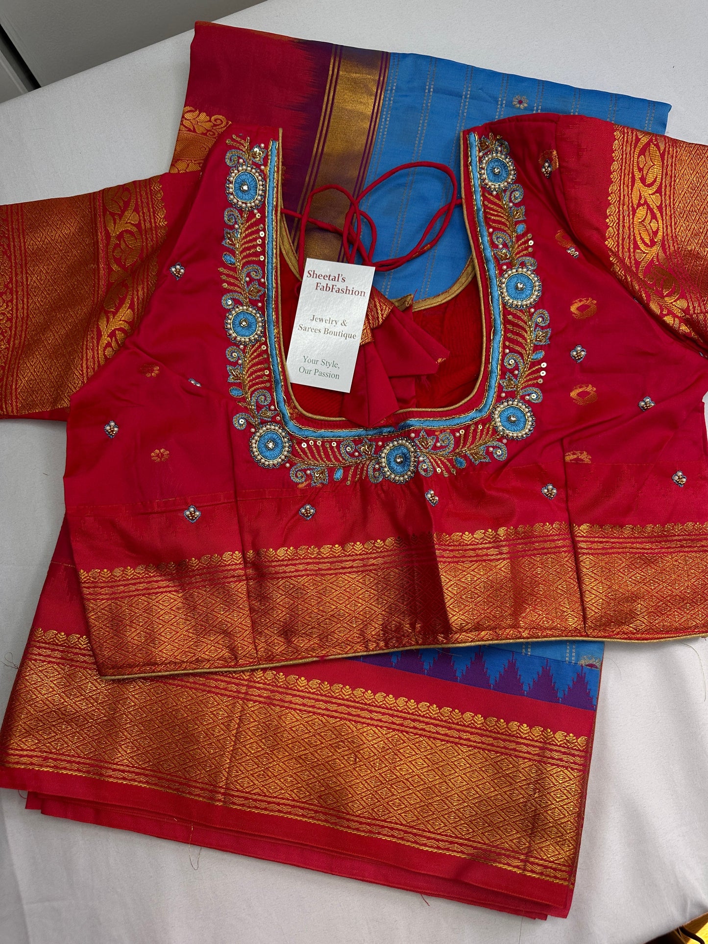 Gadwal Pattu Blue Pink Soft Silk Saree