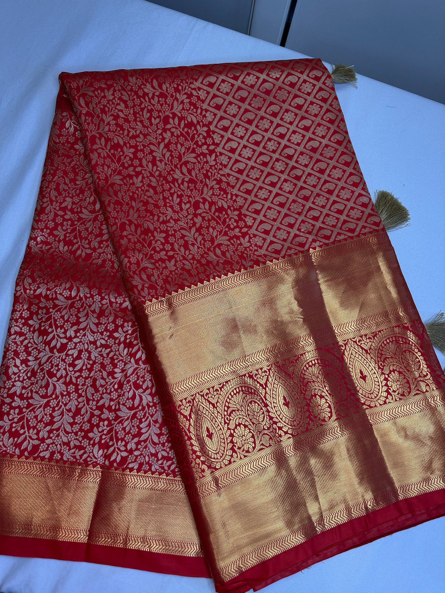 Kanchi Pattu Light Weight Soft Semi Silk Saree
