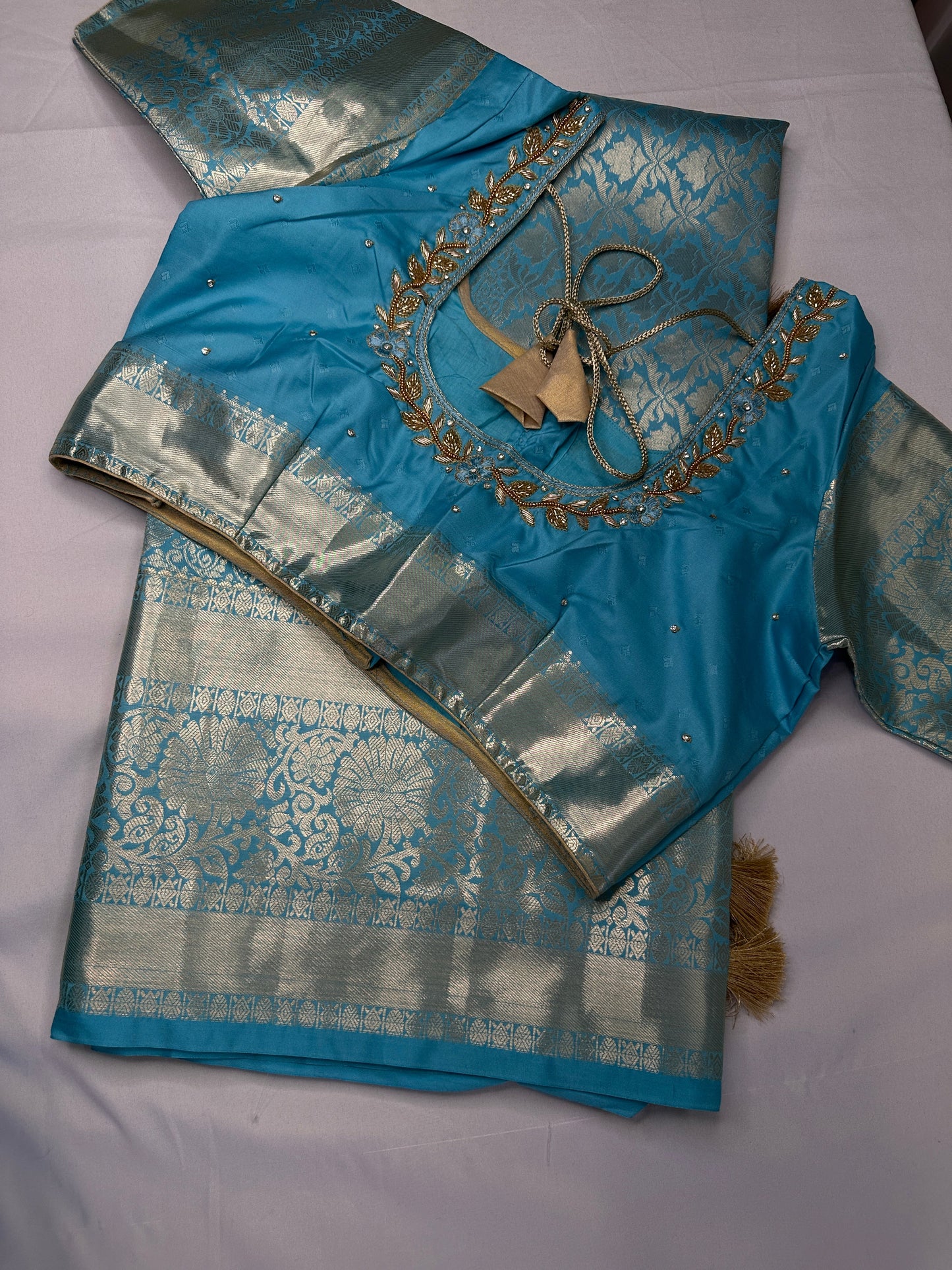 Kanchi Pattu Light Weight Soft Semi Silk Saree