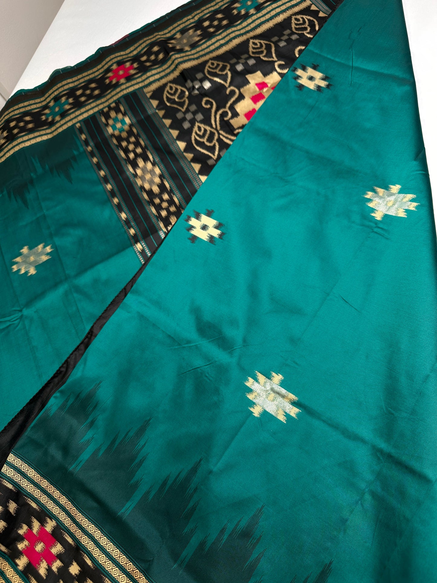 Patola Green Black Silk Saree