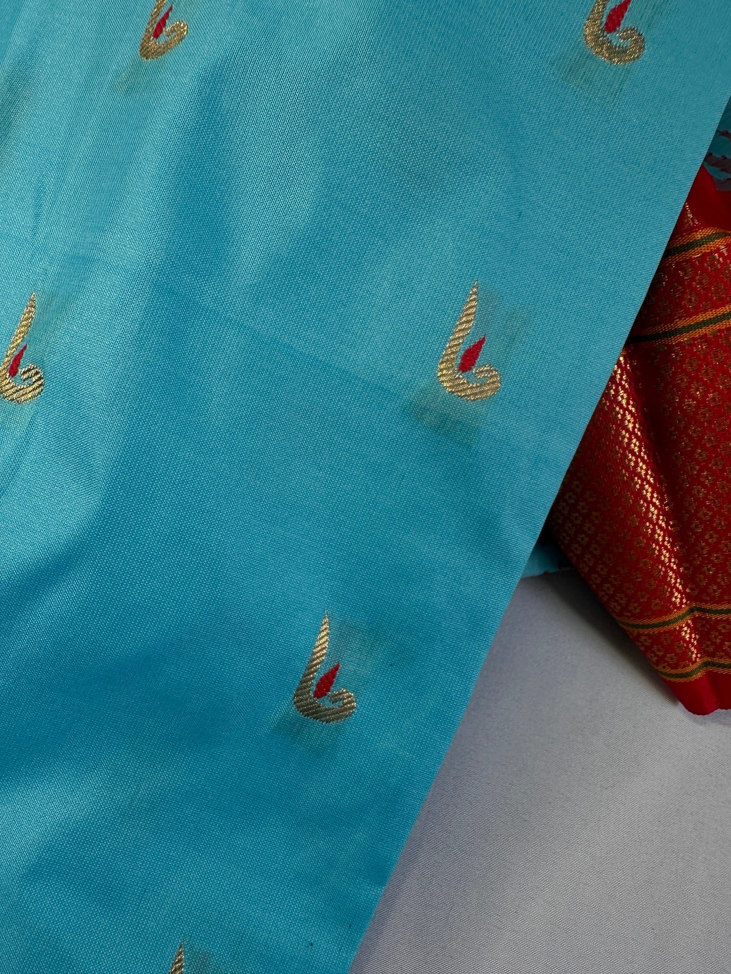 Semi Gadwal  Silk Paithani Blue Red Saree
