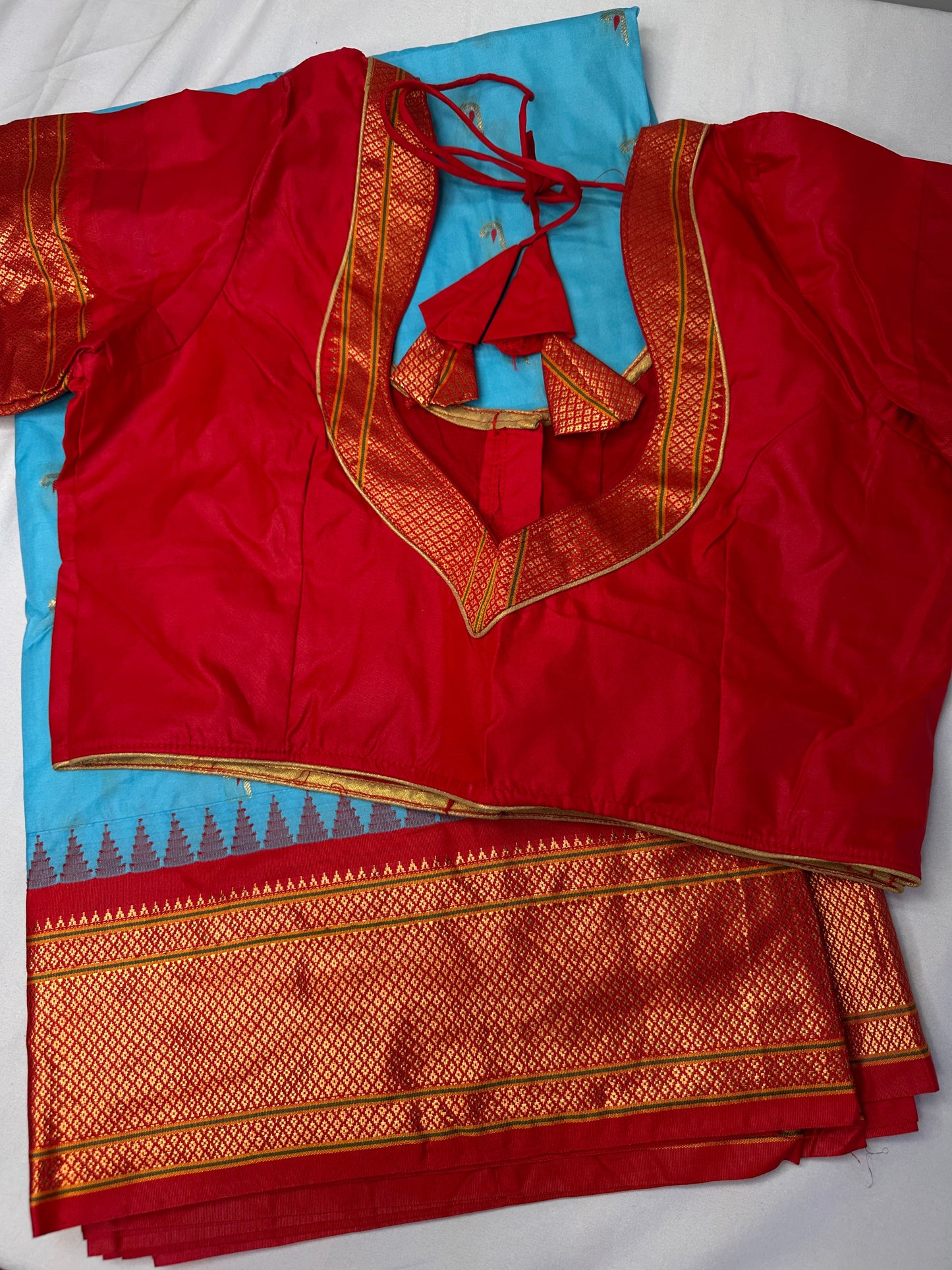 Semi Gadwal  Silk Paithani Blue Red Saree