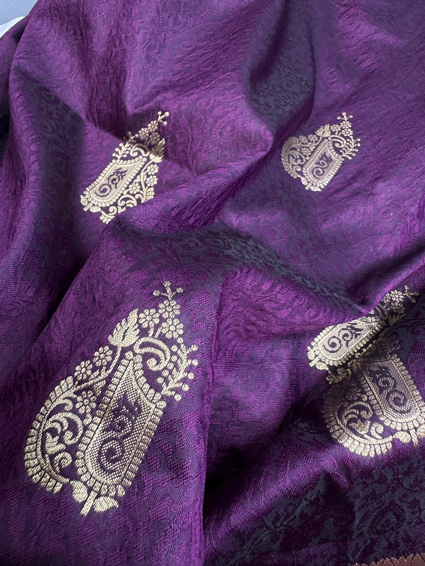 Self Weaving Purple Zari Silk Saree