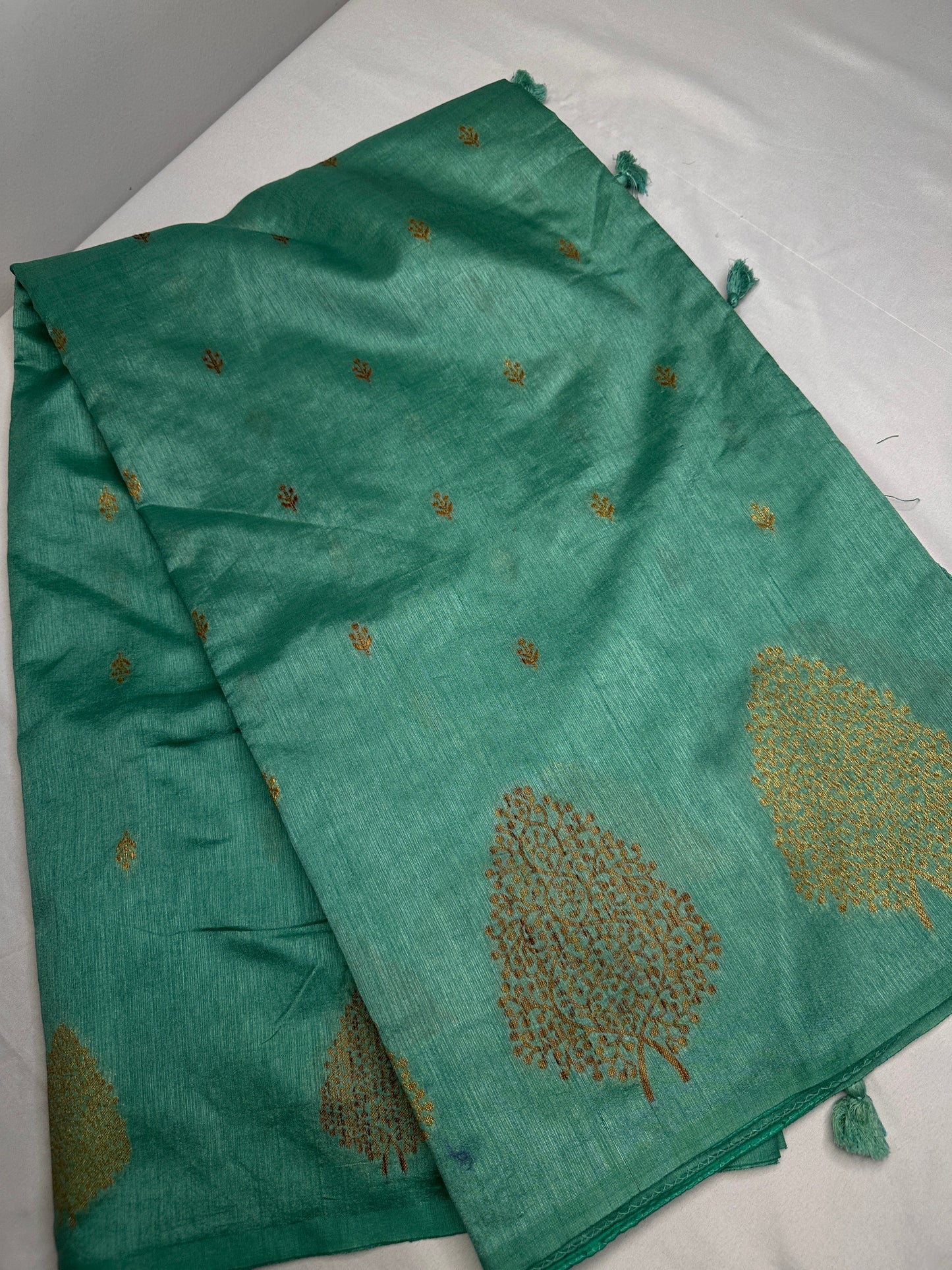 Raw Mango Light Weight Green Saree