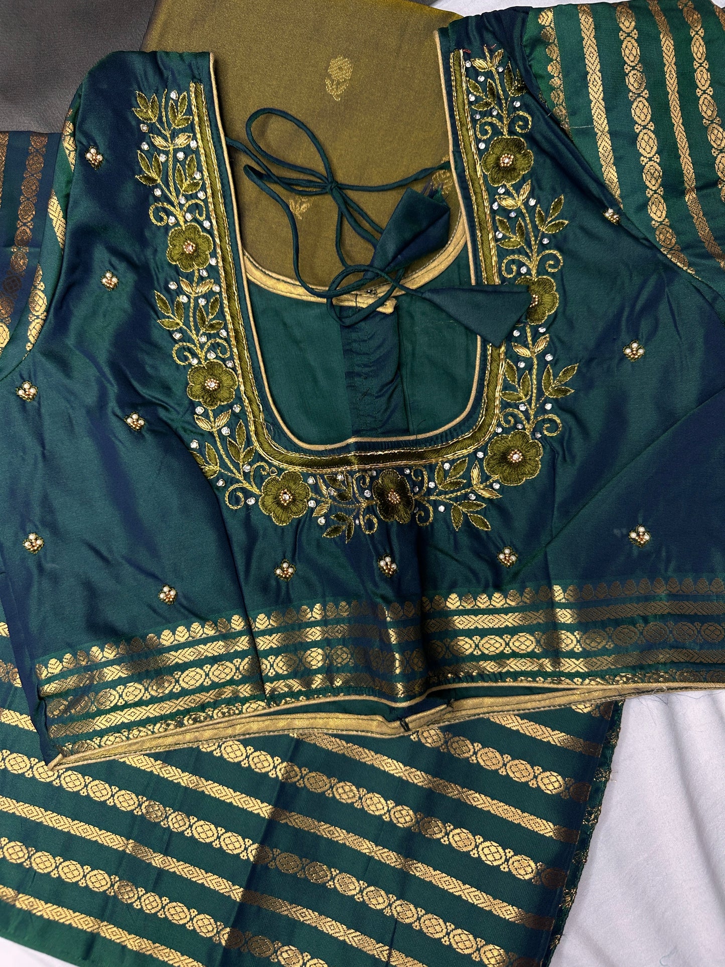 Mangalgiri Pattu Green Soft Silk Saree