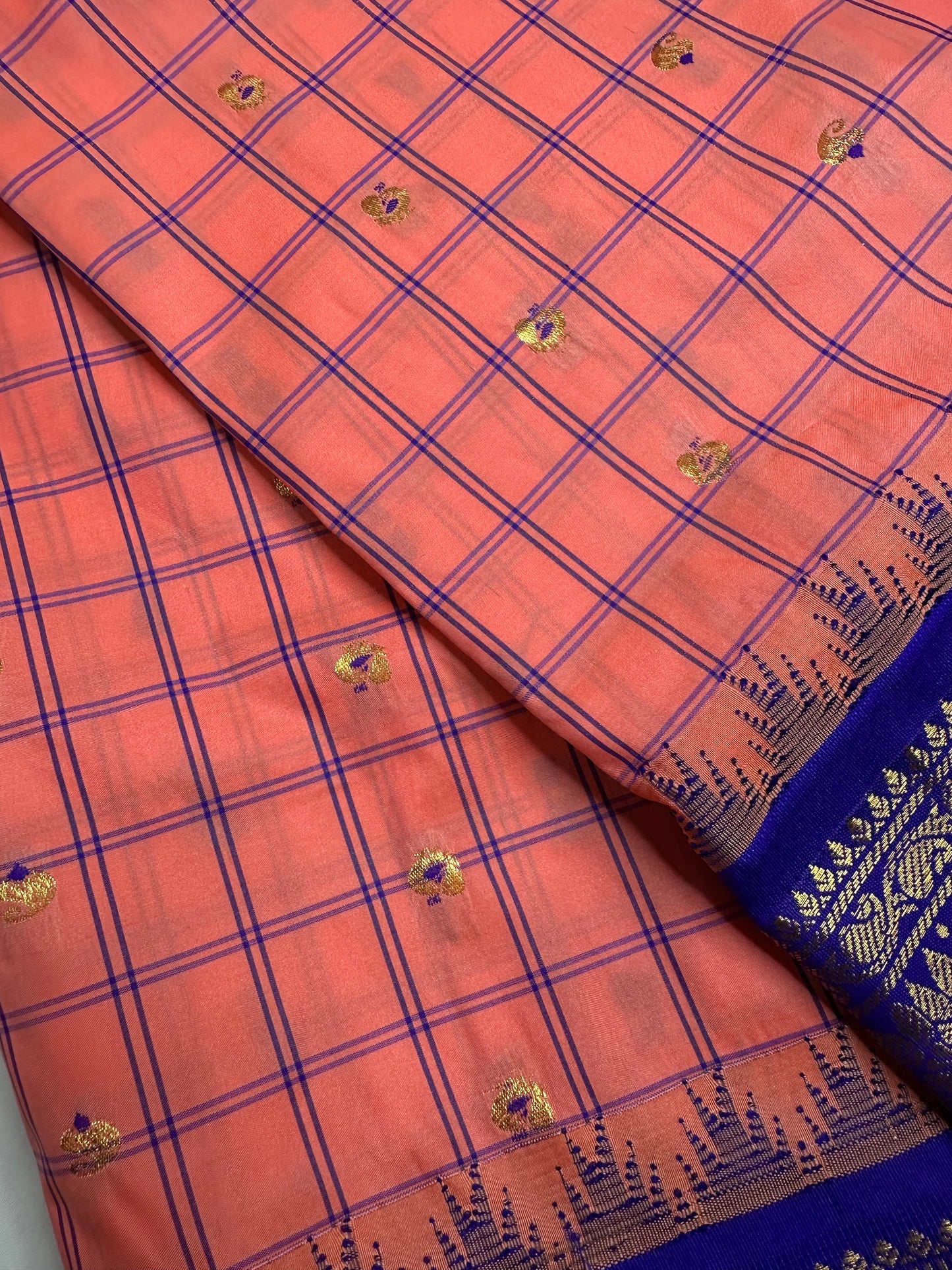 Gadwal Silk Pink Blue Checks Saree