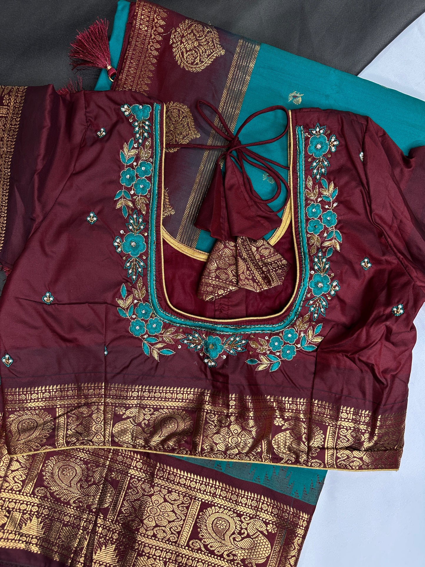 Small Border Semi Gadwal Silk Green Red Saree