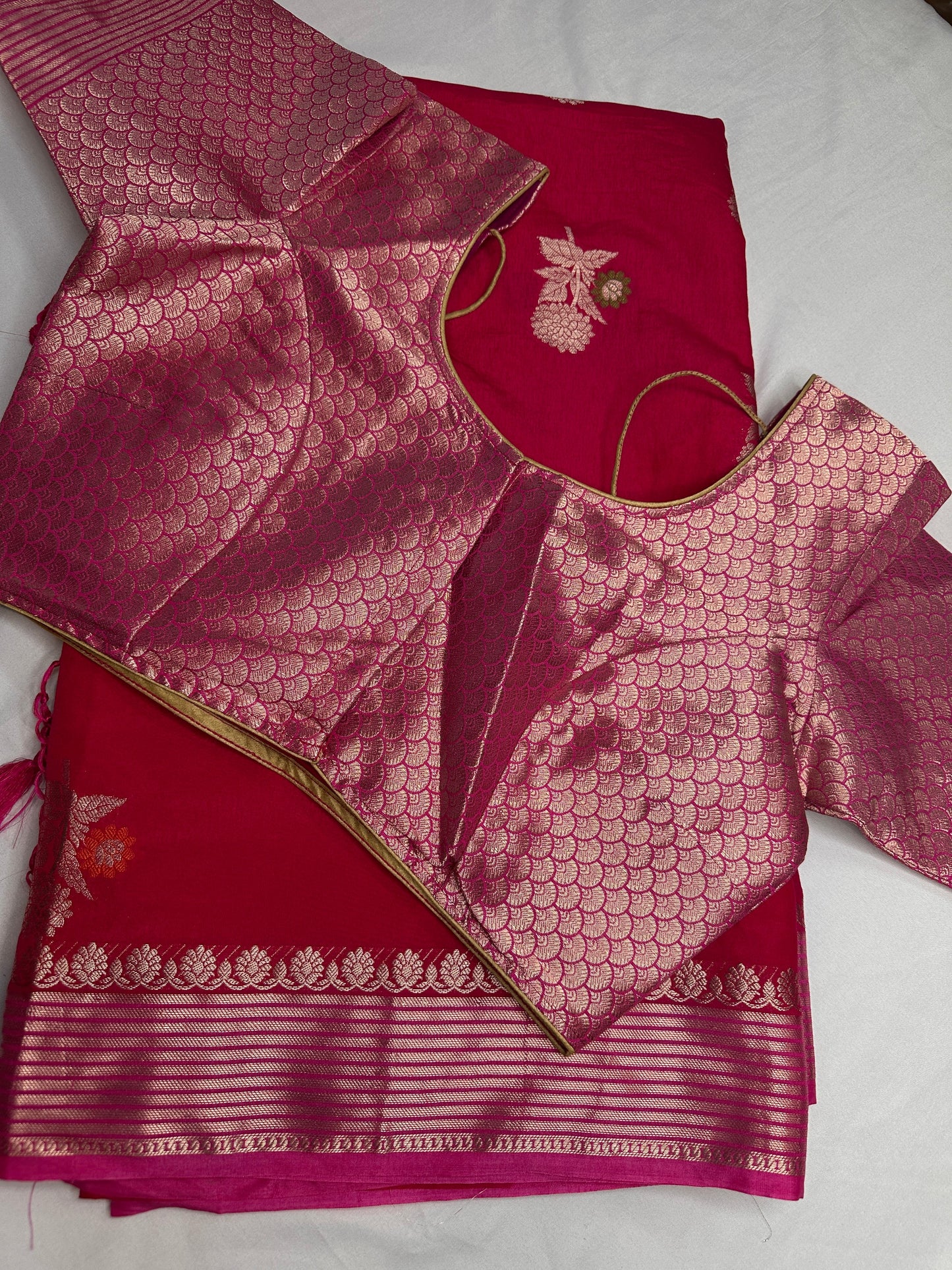 Raw Mango Silk Pink Floral Zari Saree