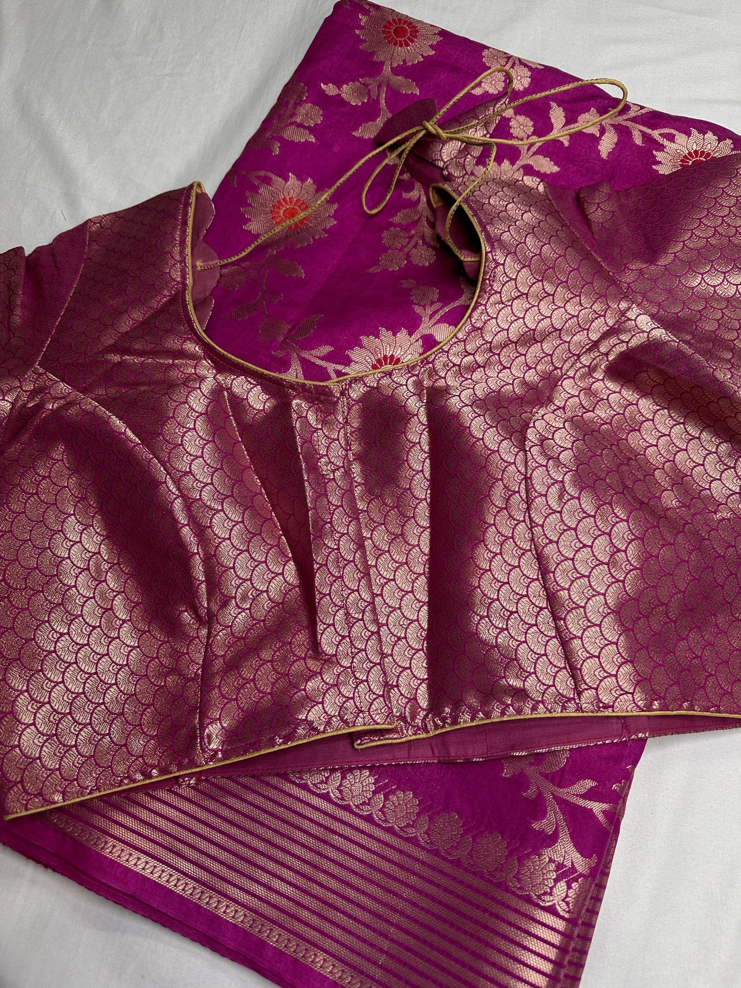 Raw Mango Silk Pink Floral Zari Saree