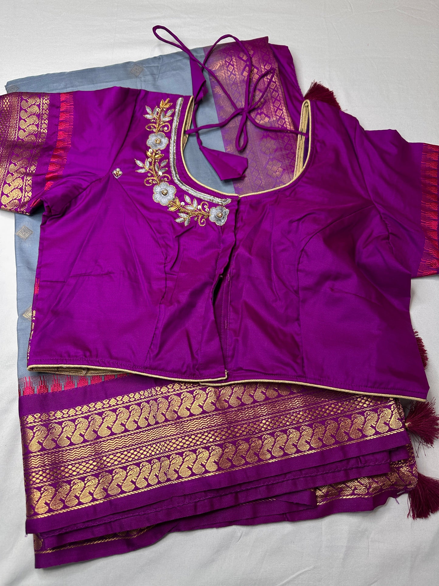 Semi Gadwal Silk Grey Purple Saree
